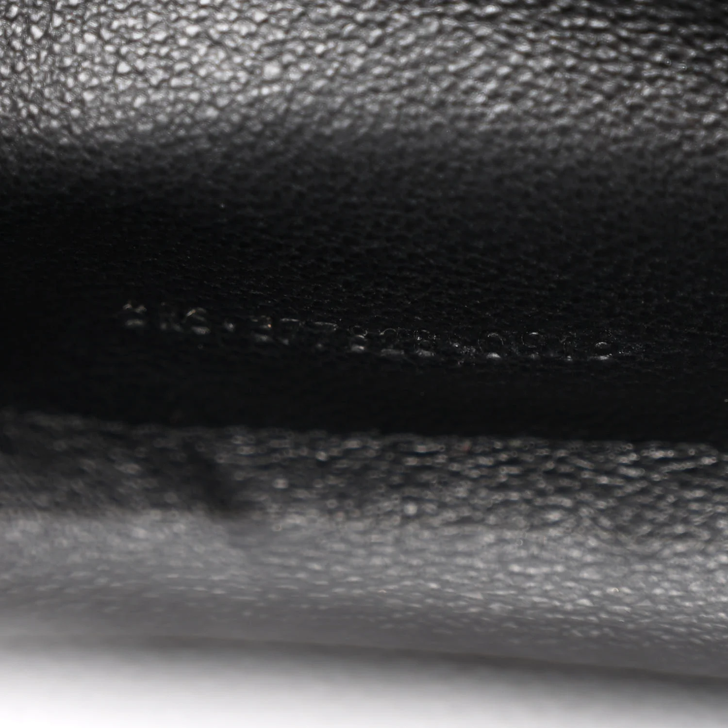 Grain De Poudre Matelasse Chevron Monogram Chain Wallet Black - Image 9