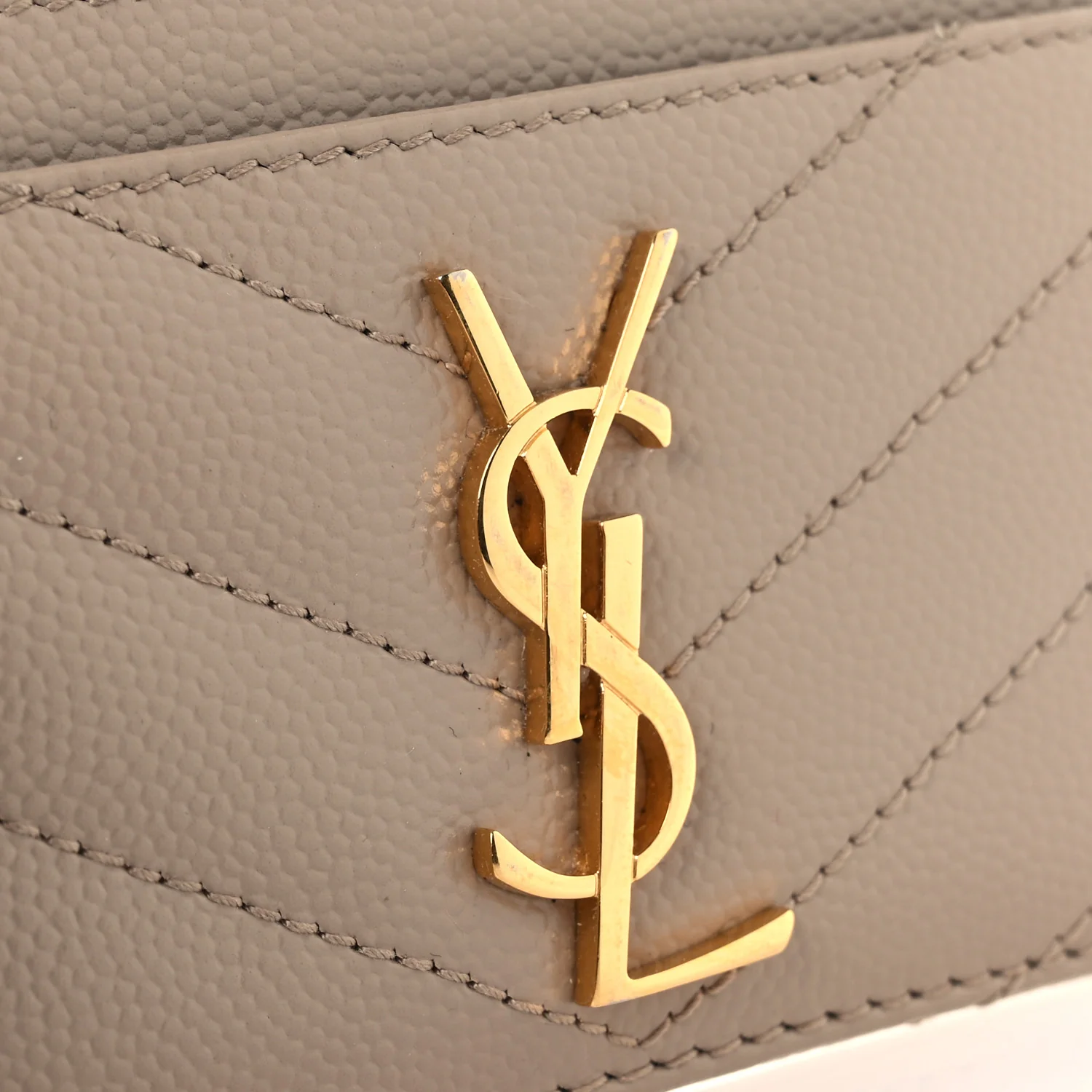 Grain De Poudre Matelasse Chevron Monogram Credit Card Case Dark Beige - Image 9