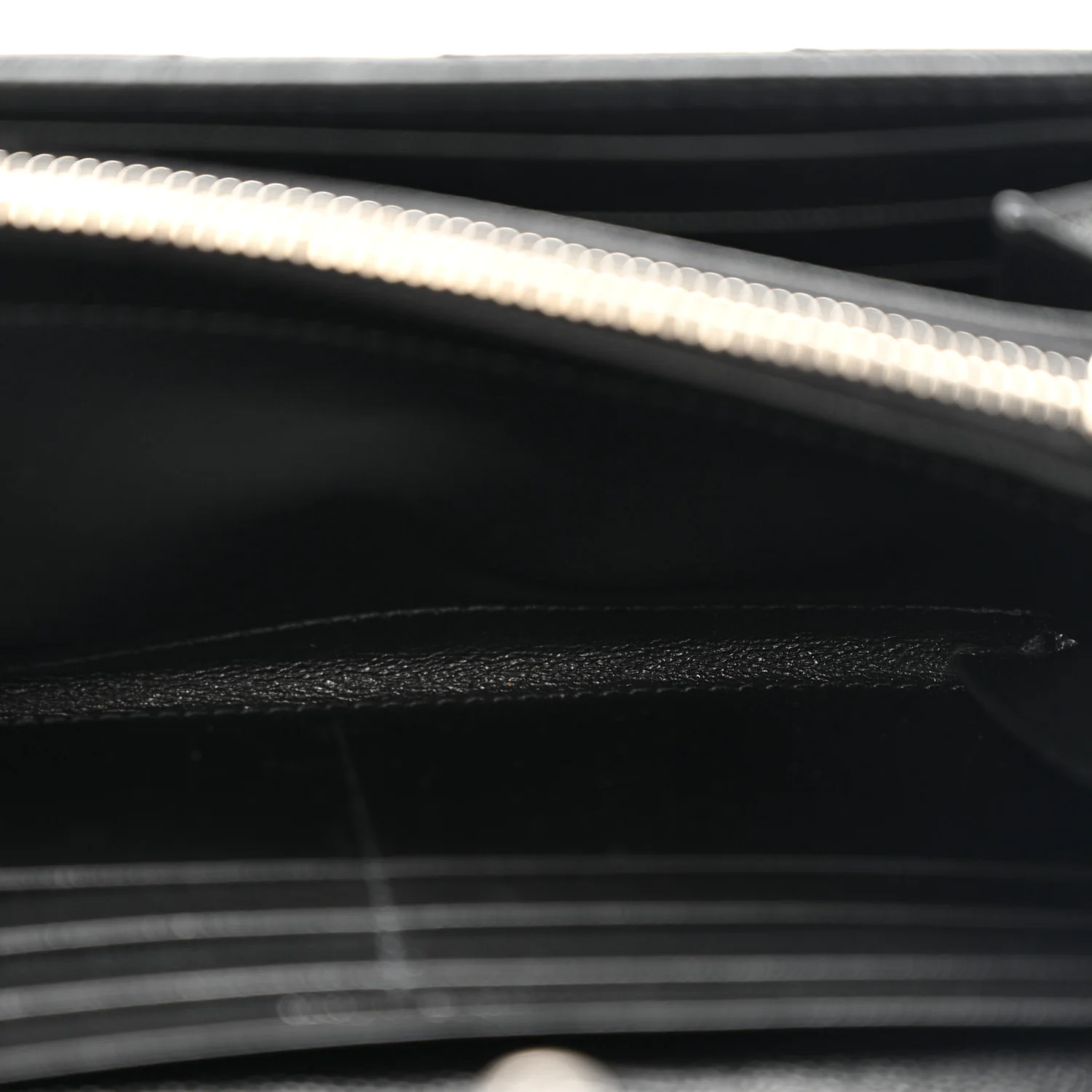 Grain De Poudre Matelasse Chevron Monogram Flap Wallet Black - Image 11