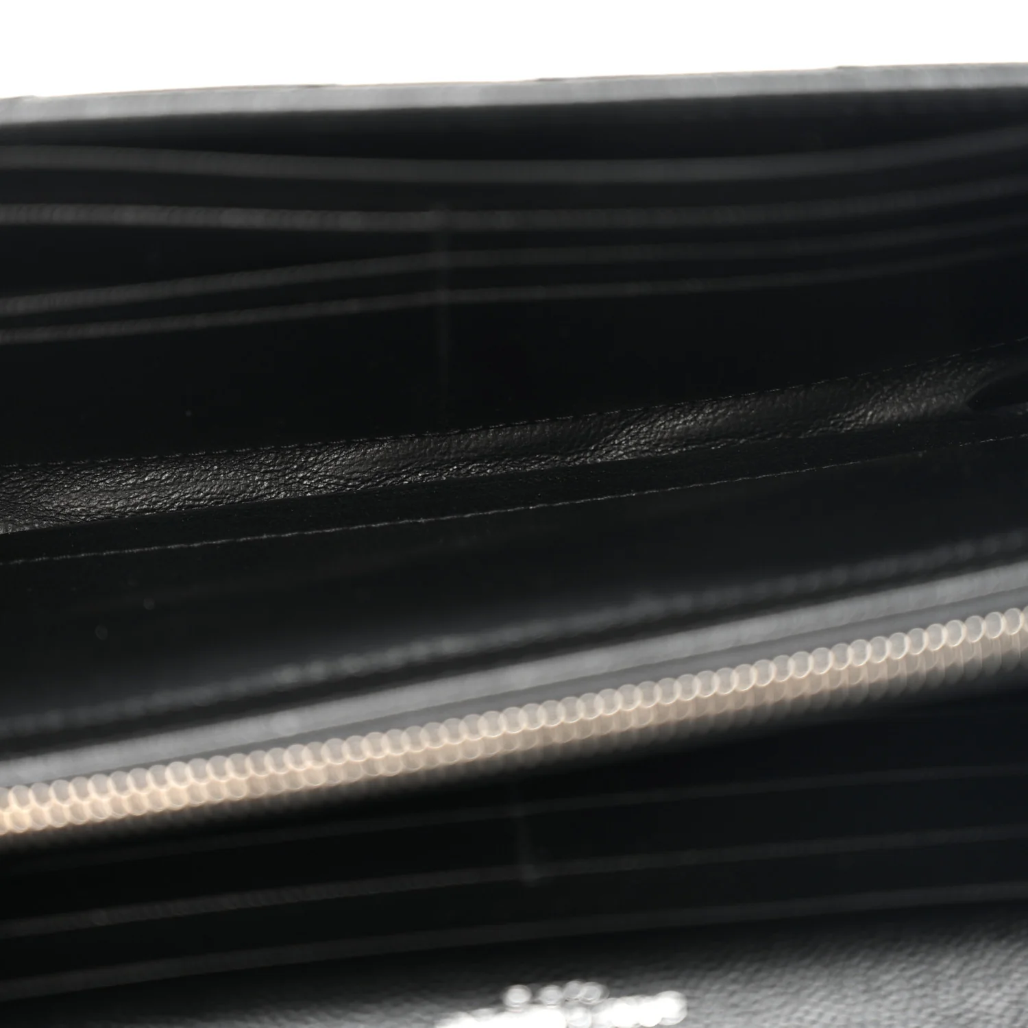 Grain De Poudre Matelasse Chevron Monogram Flap Wallet Black - Image 9
