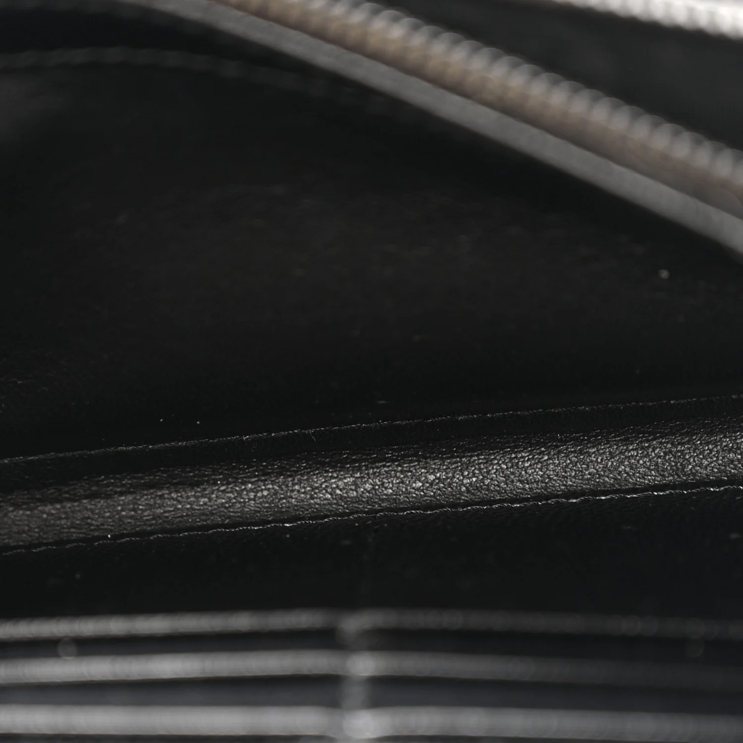 Grain De Poudre Matelasse Chevron Monogram Flap Wallet Black - Image 6