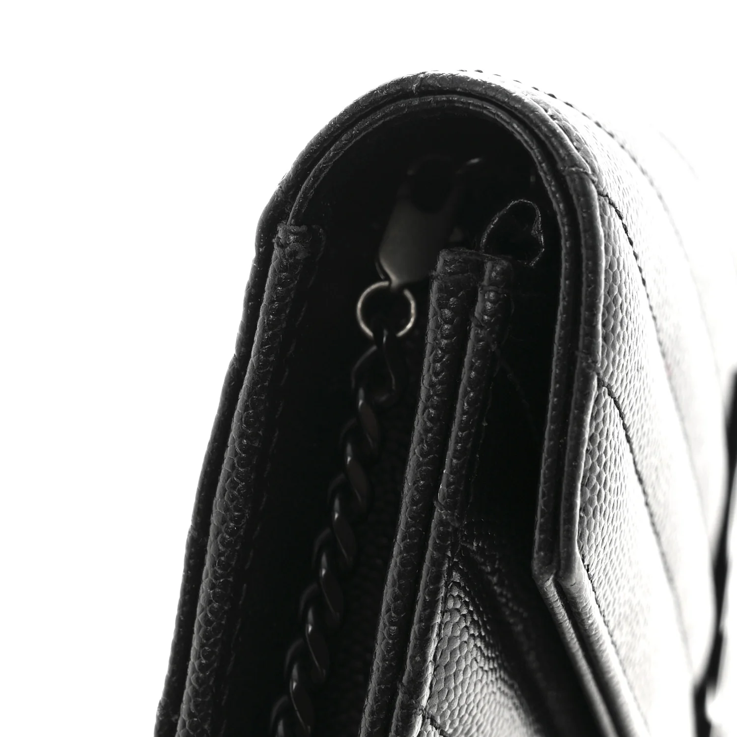 Grain De Poudre Matelasse Chevron Monogram Monochrome Envelope Chain Wallet Black - Image 12