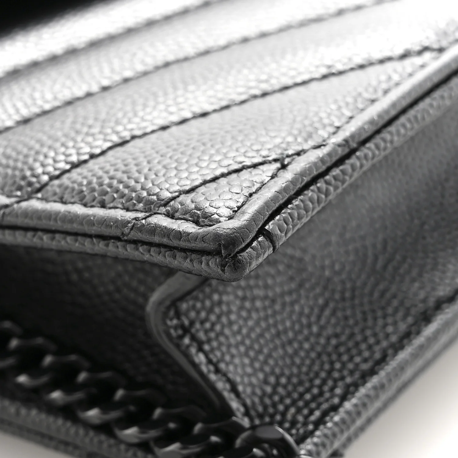 Grain De Poudre Matelasse Chevron Monogram Monochrome Envelope Chain Wallet Black - Image 13