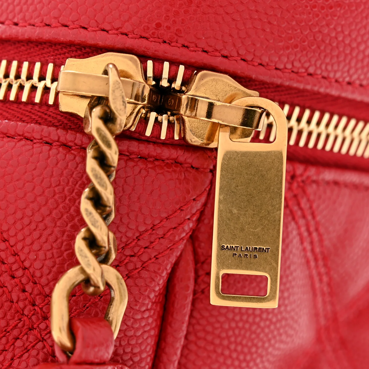 Grain de Poudre Quilted 80's Vanity Bag Rouge Eros - Image 11
