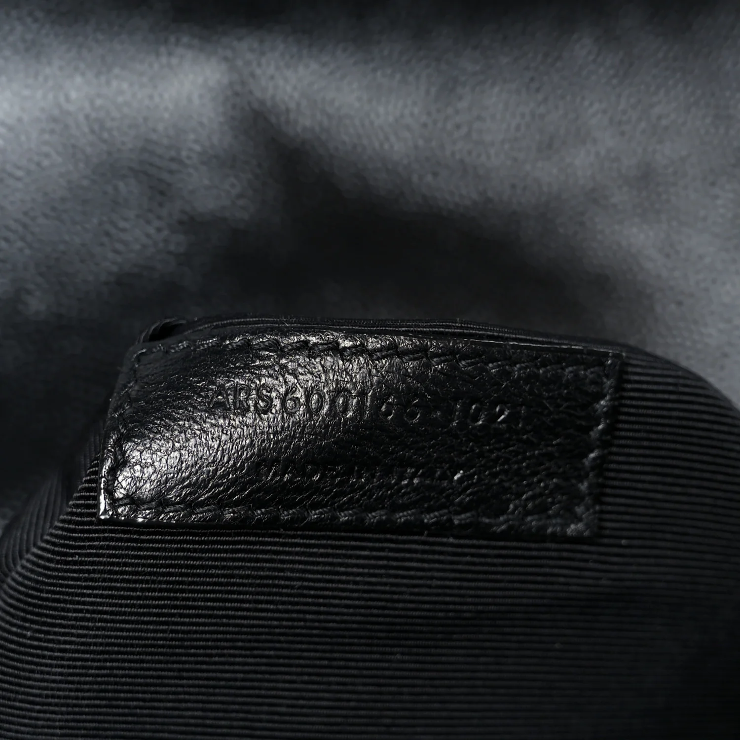 Grain De Poudre Textured Mixed Matelasse Large Triquilt Monogram Satchel Black - Image 8