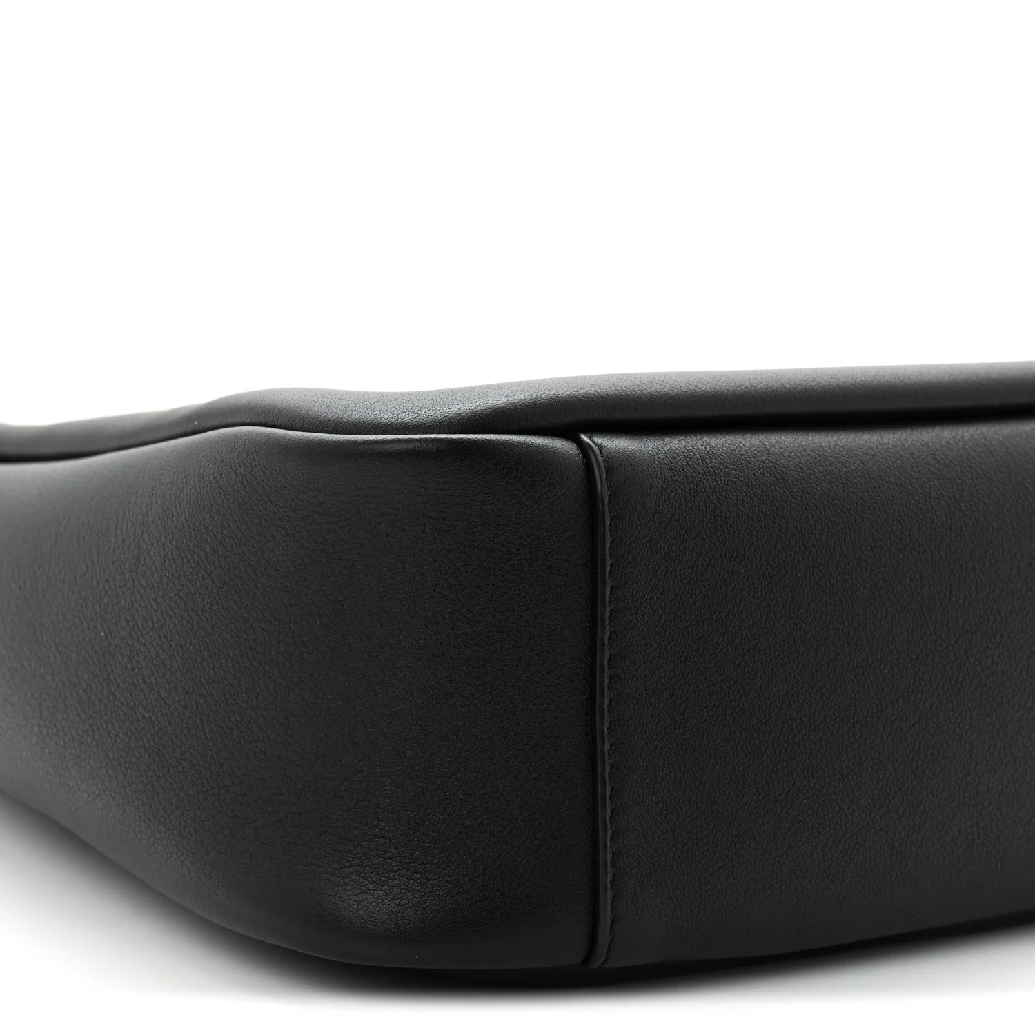 Grained Calfskin Small Le 5 A 7 Soft Hobo Black - Image 9