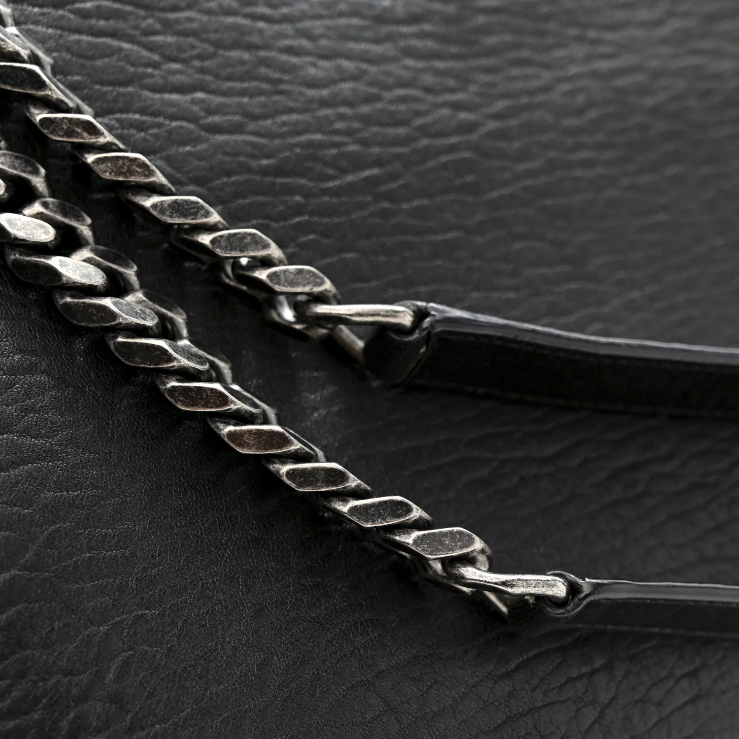 Grained Lambskin Monogram Oversized Niki Chain Satchel Black - Image 13