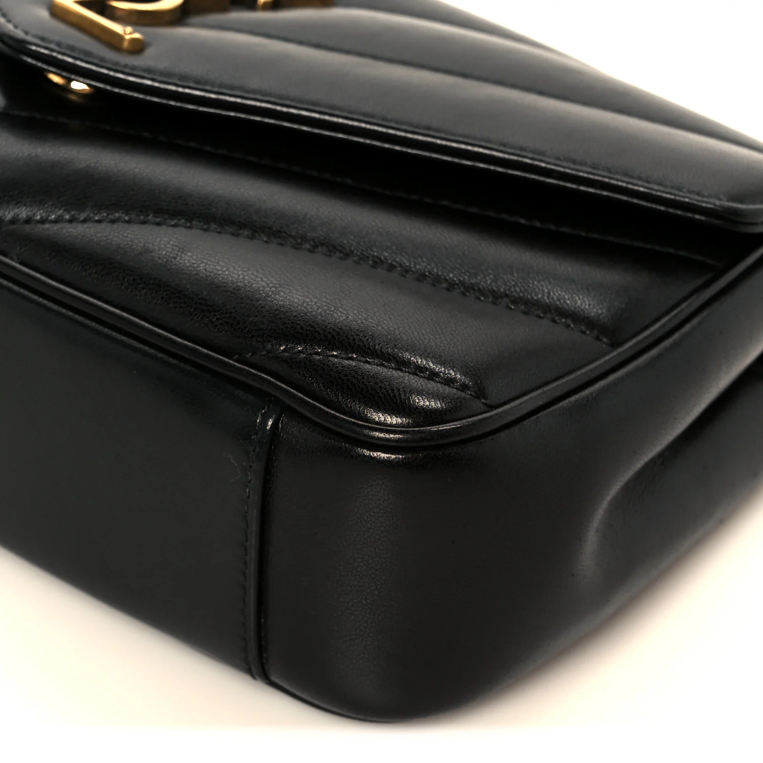 Lambskin Chevron Quilted Small LouLou Black - Image 15