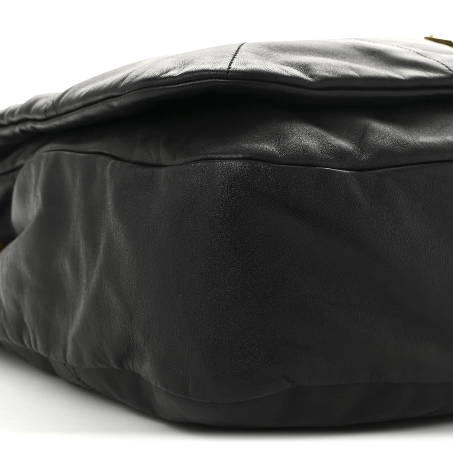 Lambskin Matelasse Monogram Large Jamie 4.3 Black - Image 9