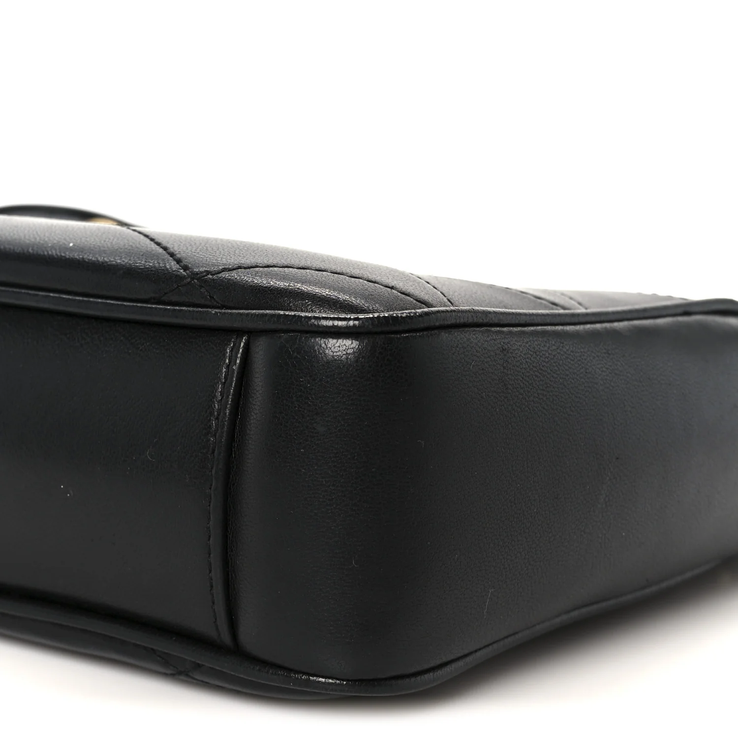 Lambskin Quilted Le Maillon Chain Strap Crossbody Black - Image 10
