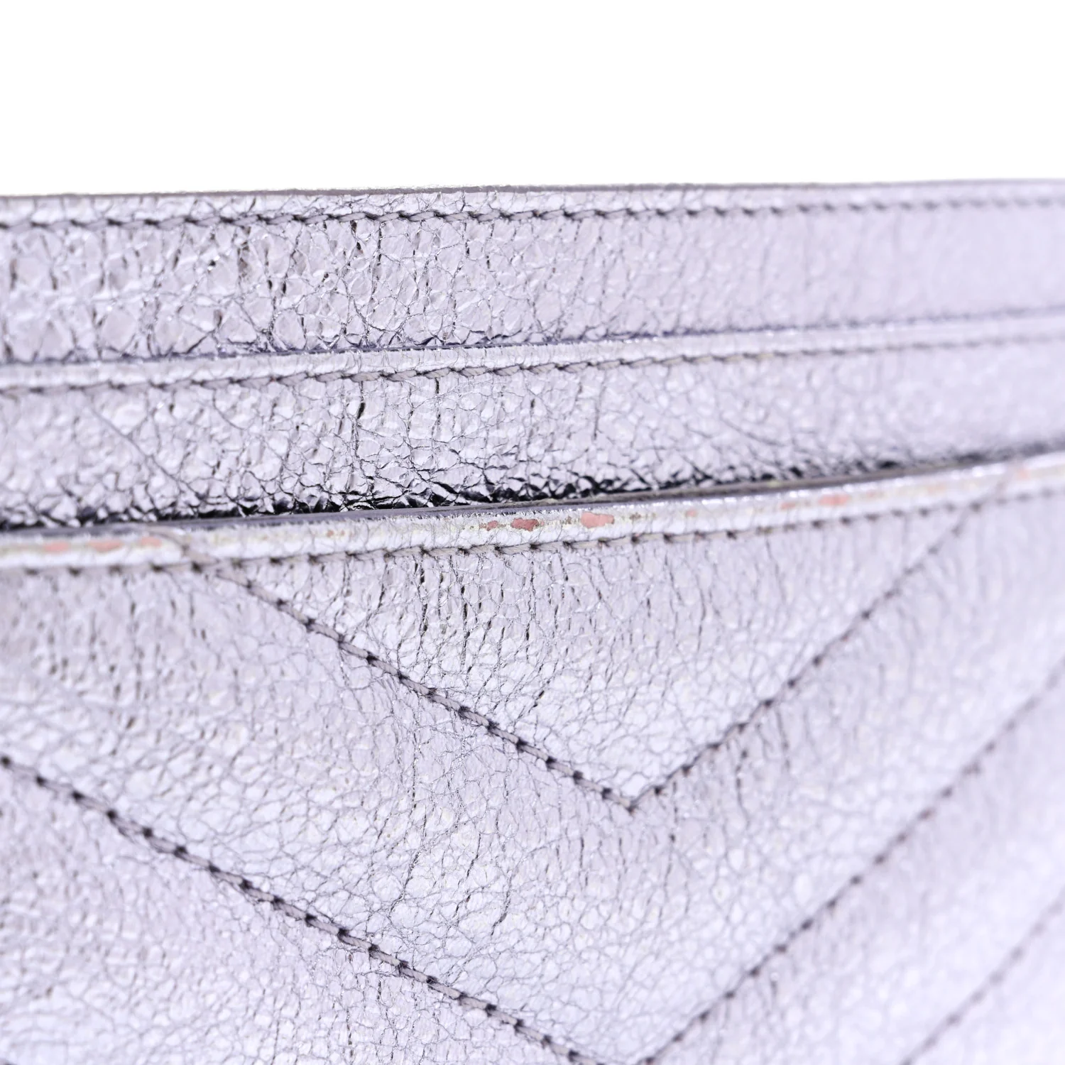 Metallic Crackled Calfskin Matelasse Chevron Monogram Credit Card Case Silver - Image 8