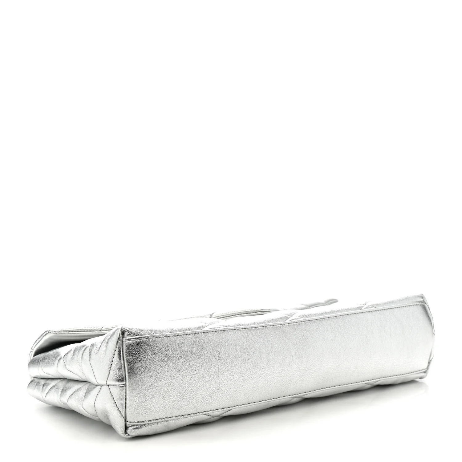 Metallic Lambskin Quilted Sade Puffer Envelope Clutch Argento - Image 4