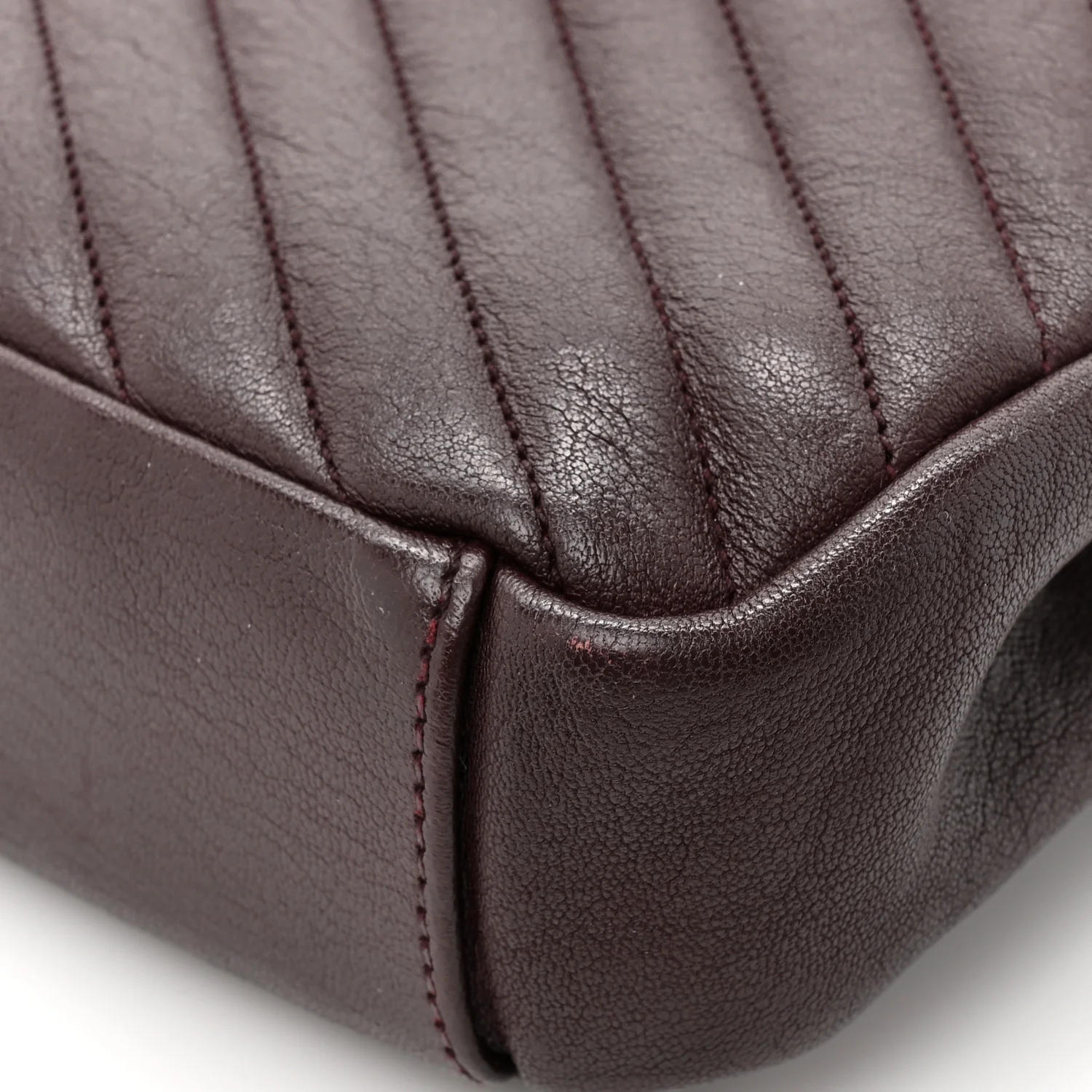 Sheepskin Matelasse Chevron Monogram Medium College Bag Amaranto - Image 12