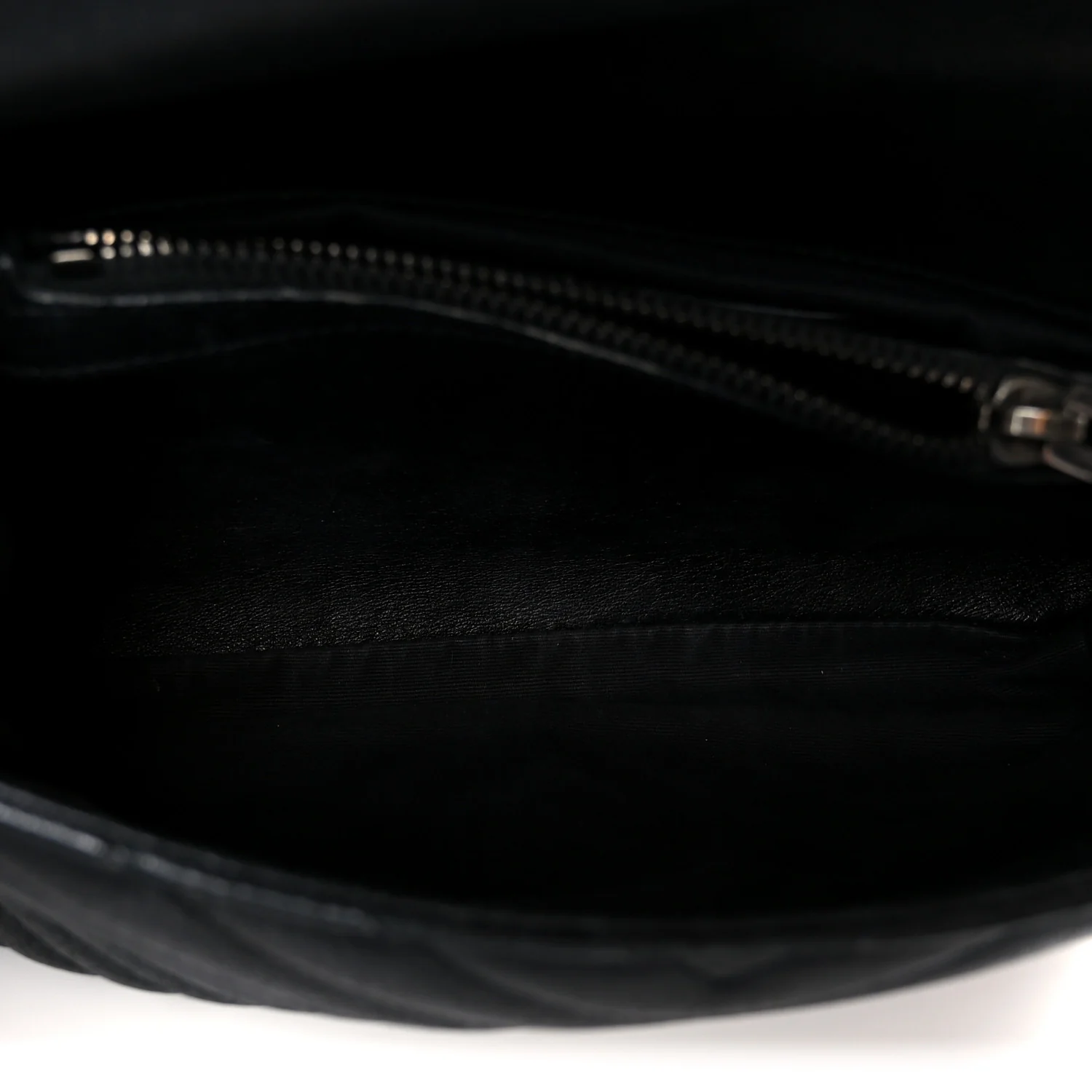 Sheepskin Matelasse Chevron Monogram Medium College Bag Black - Image 5