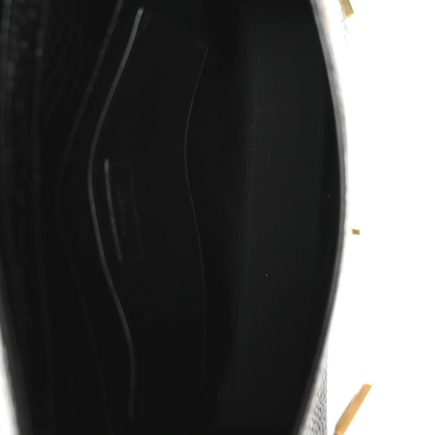 Shiny Calfskin Crocodile Embossed Manhattan Baguette Black - Image 5