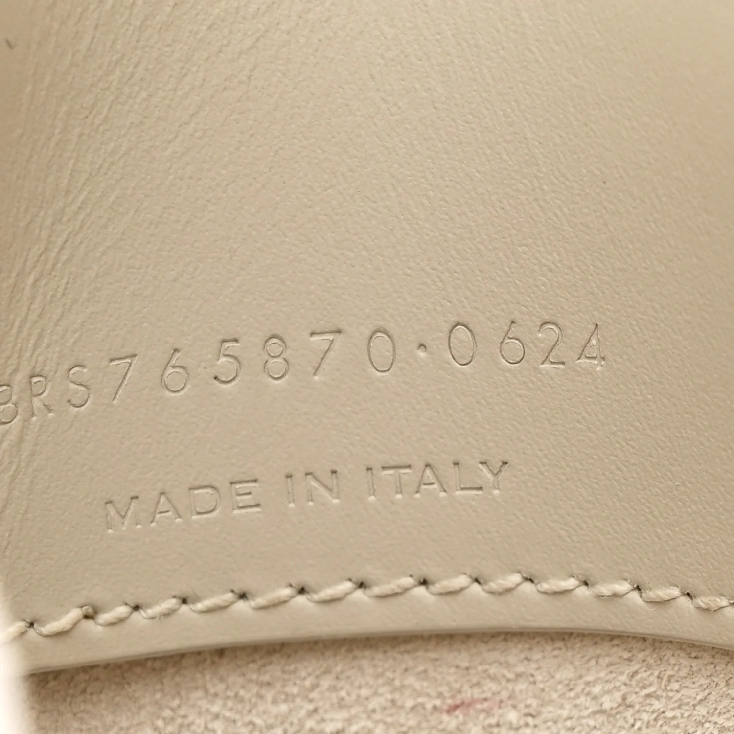 Shiny Calfskin Le 37 Mini Bucket Bag Blanc Vintage - Image 7