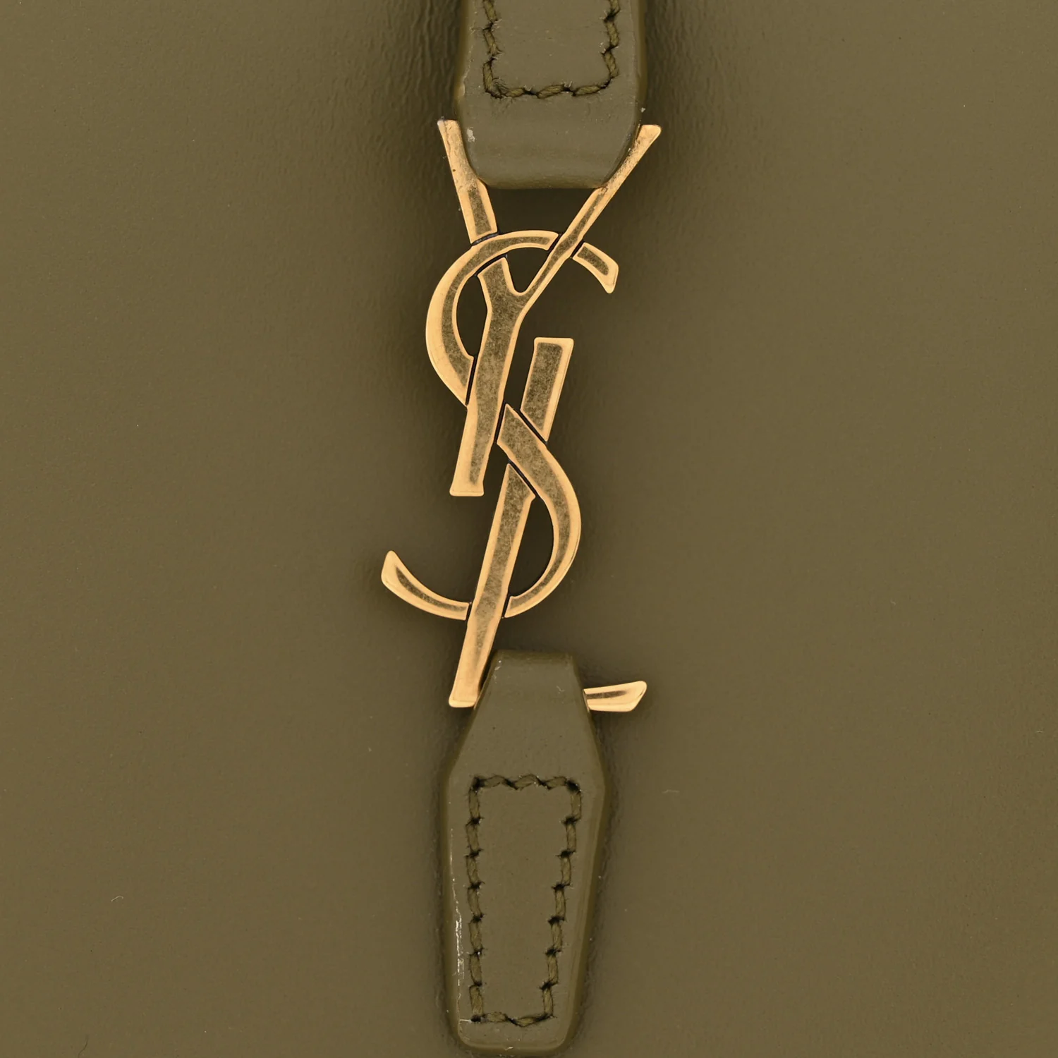 Shiny Calfskin Le 37 Mini Bucket Bag Strong Moss - Image 11