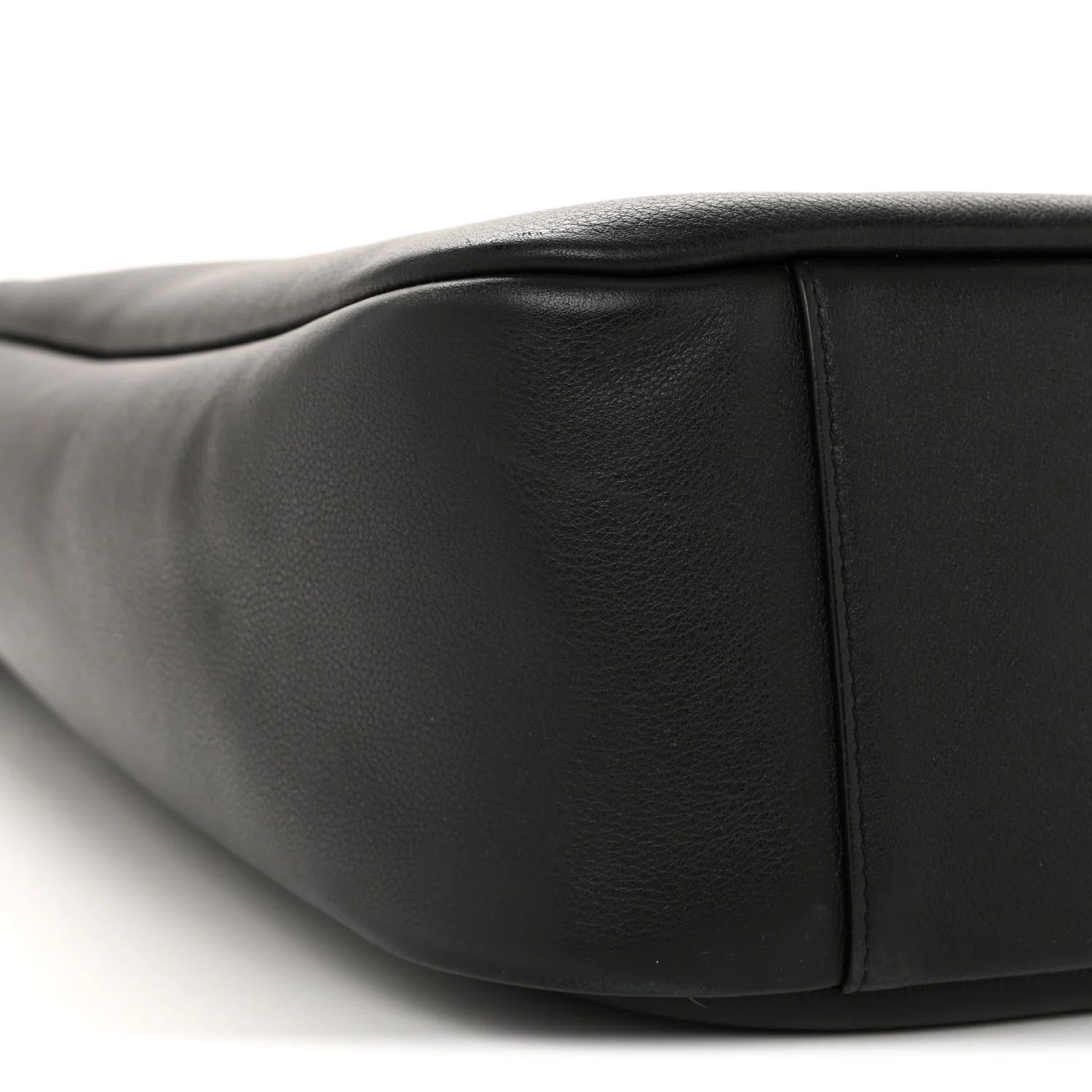 Smooth Calfskin Large Le 5 A 7 Soft Hobo Black - Image 9