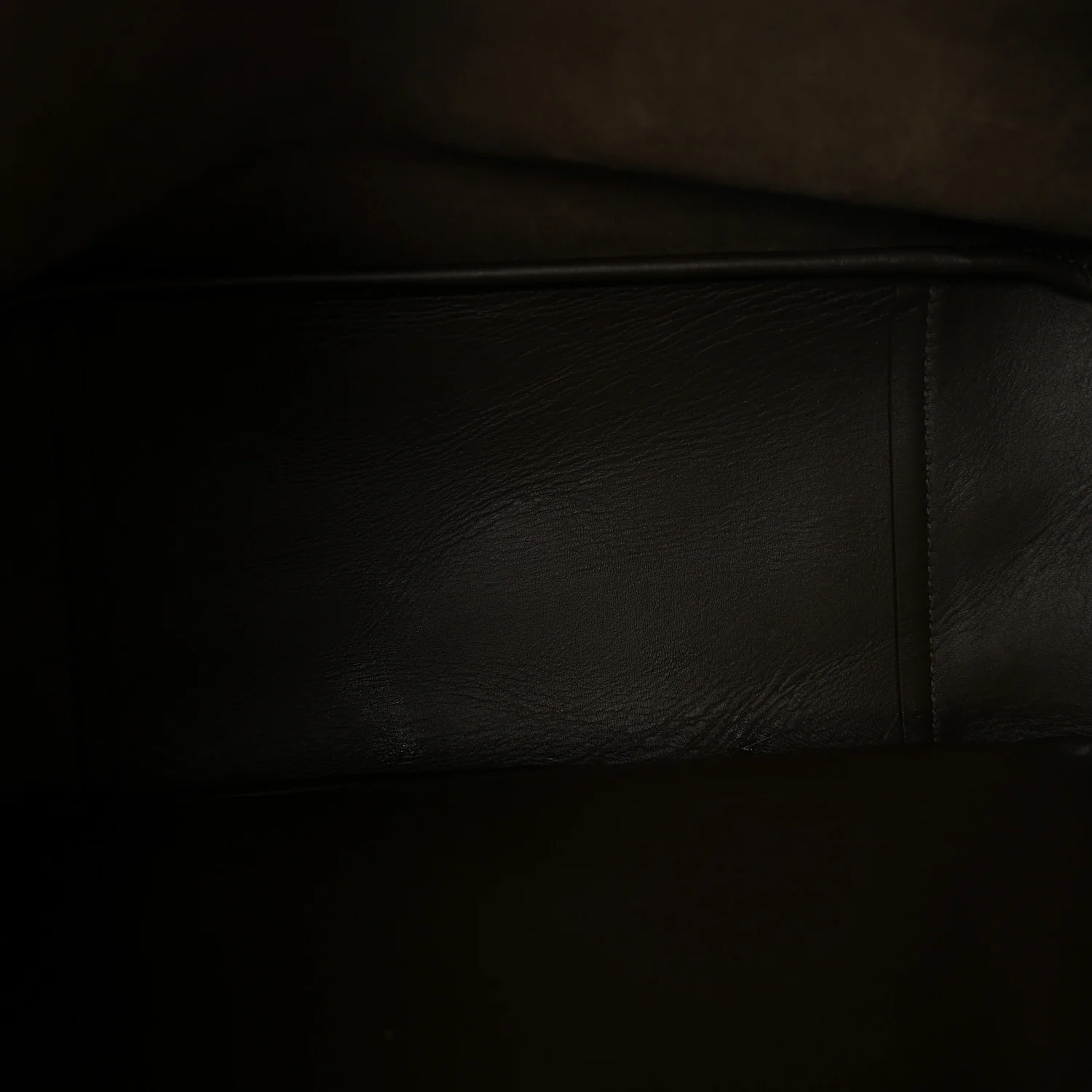 Smooth Calfskin Large Le 5 A 7 Soft Hobo Light Musk - Image 5