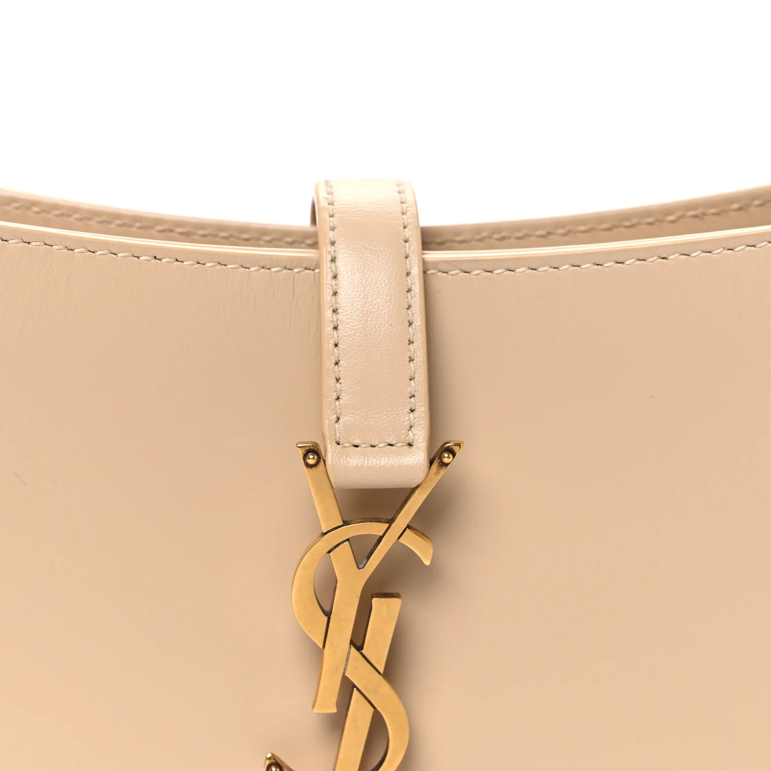 Smooth Calfskin Le 5 A 7 Hobo Dark Beige - Image 8