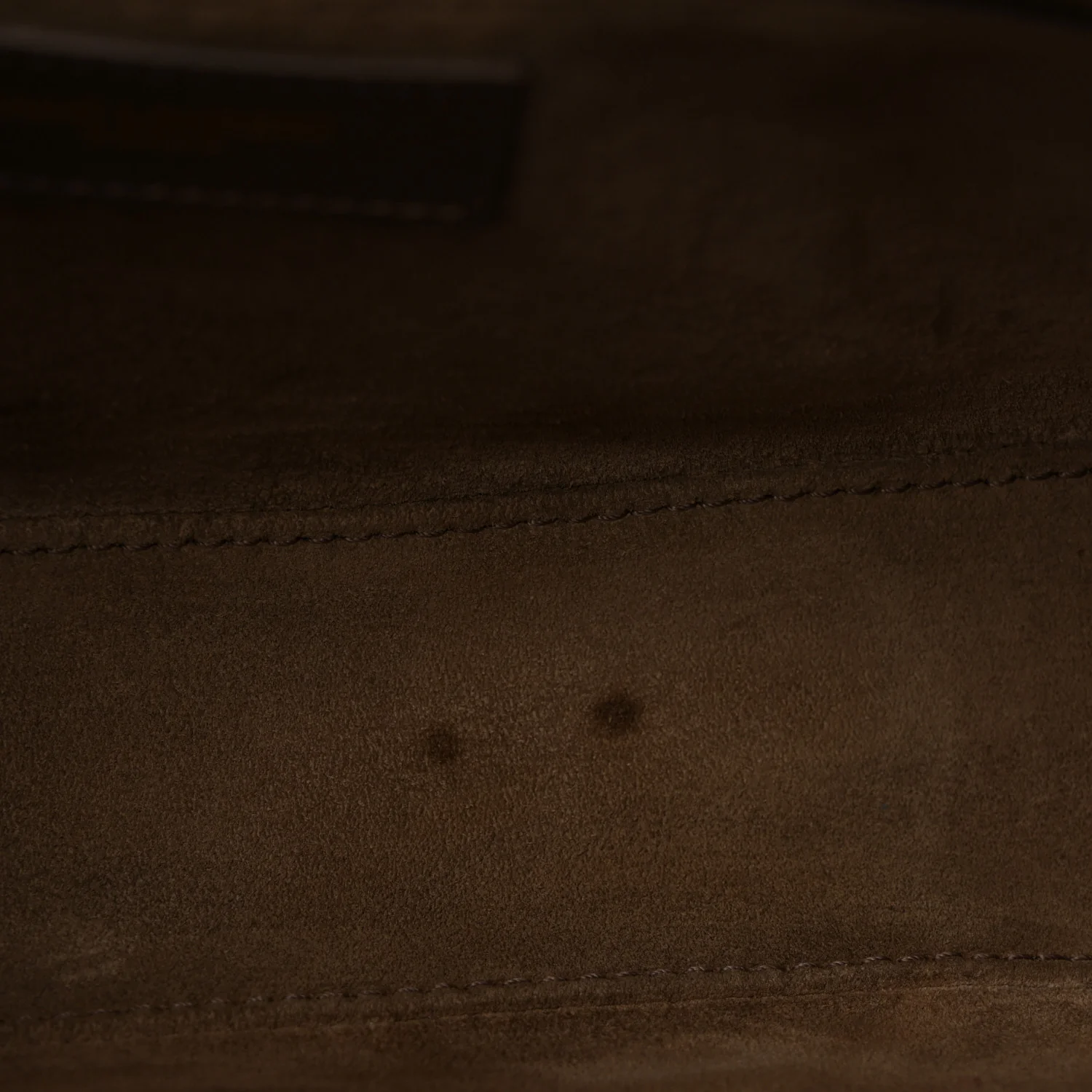 Smooth Calfskin Le 5 A 7 Hobo Taupe - Image 10