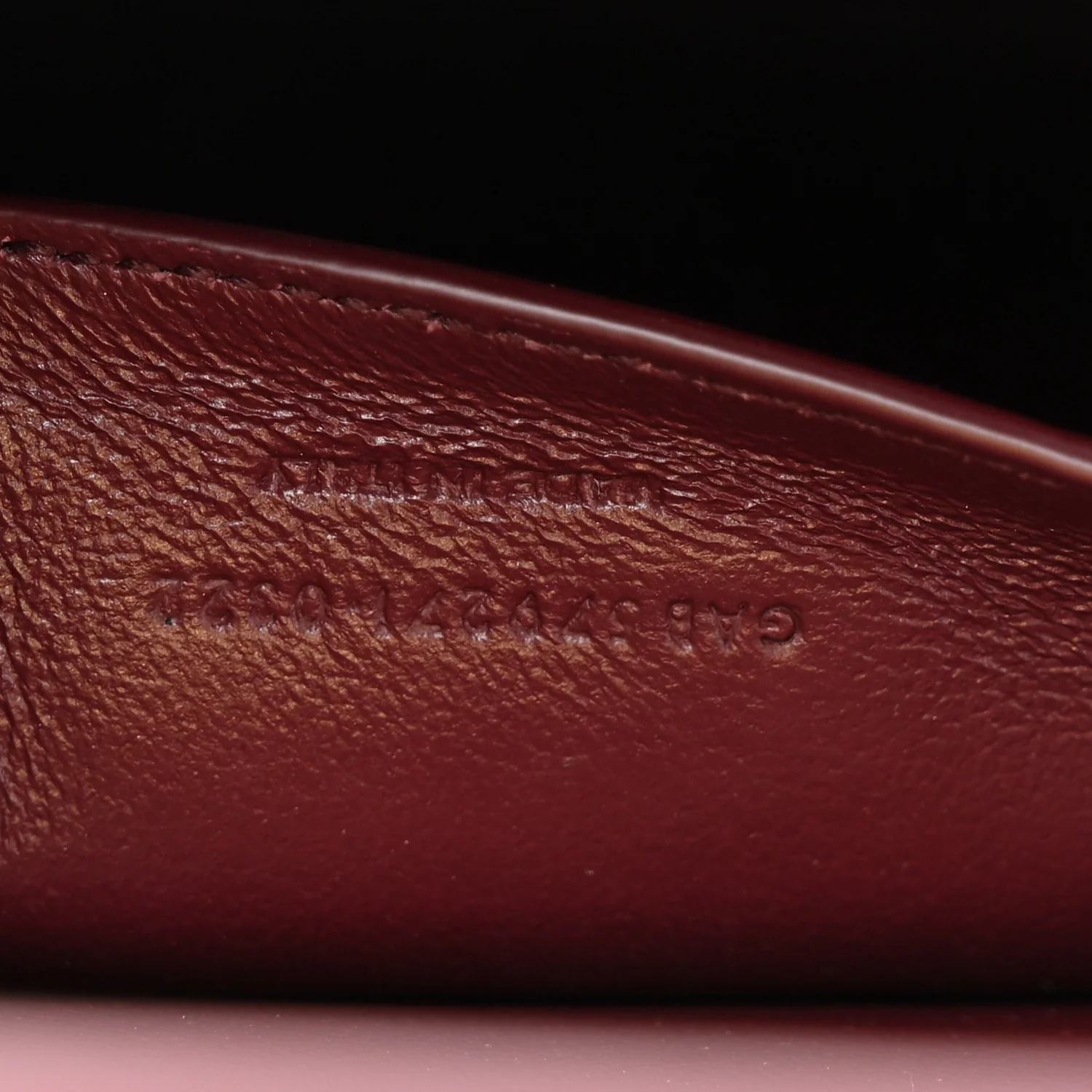 Smooth Calfskin Manhattan Shoulder Bag Rouge Legion - Image 7