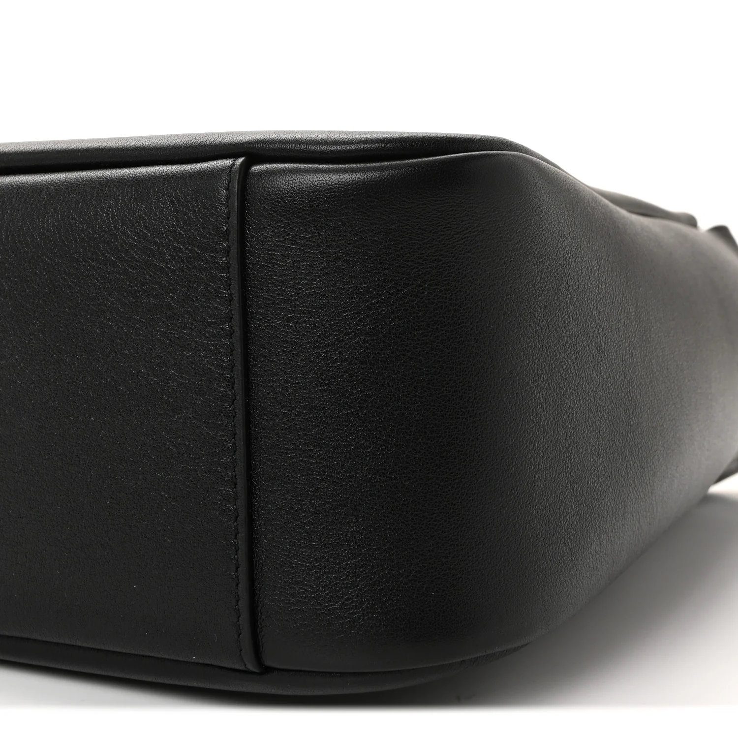 Smooth Calfskin Small Le 5 A 7 Soft Hobo Black - Image 9