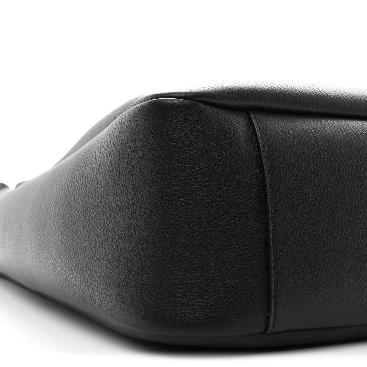 Supple Calfskin Large Le 5 A 7 Soft Hobo Black - Image 9