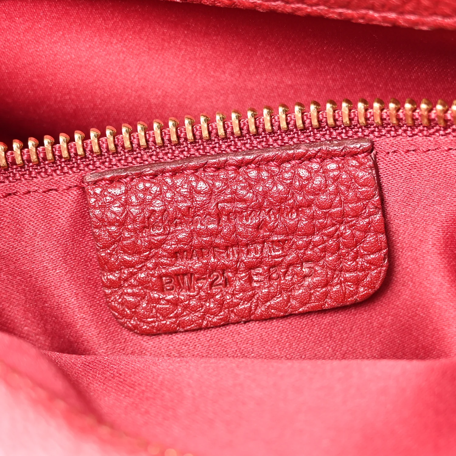 Pebbled Calfskin East West Fiamma Bag Red - Image 8