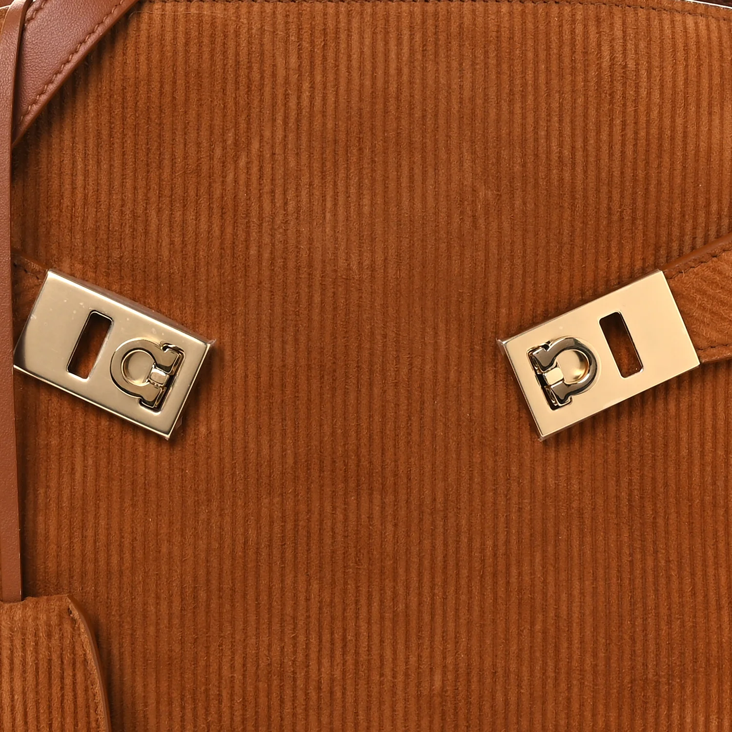 Suede Corduroy Medium Hug Bag Natural Nude - Image 8