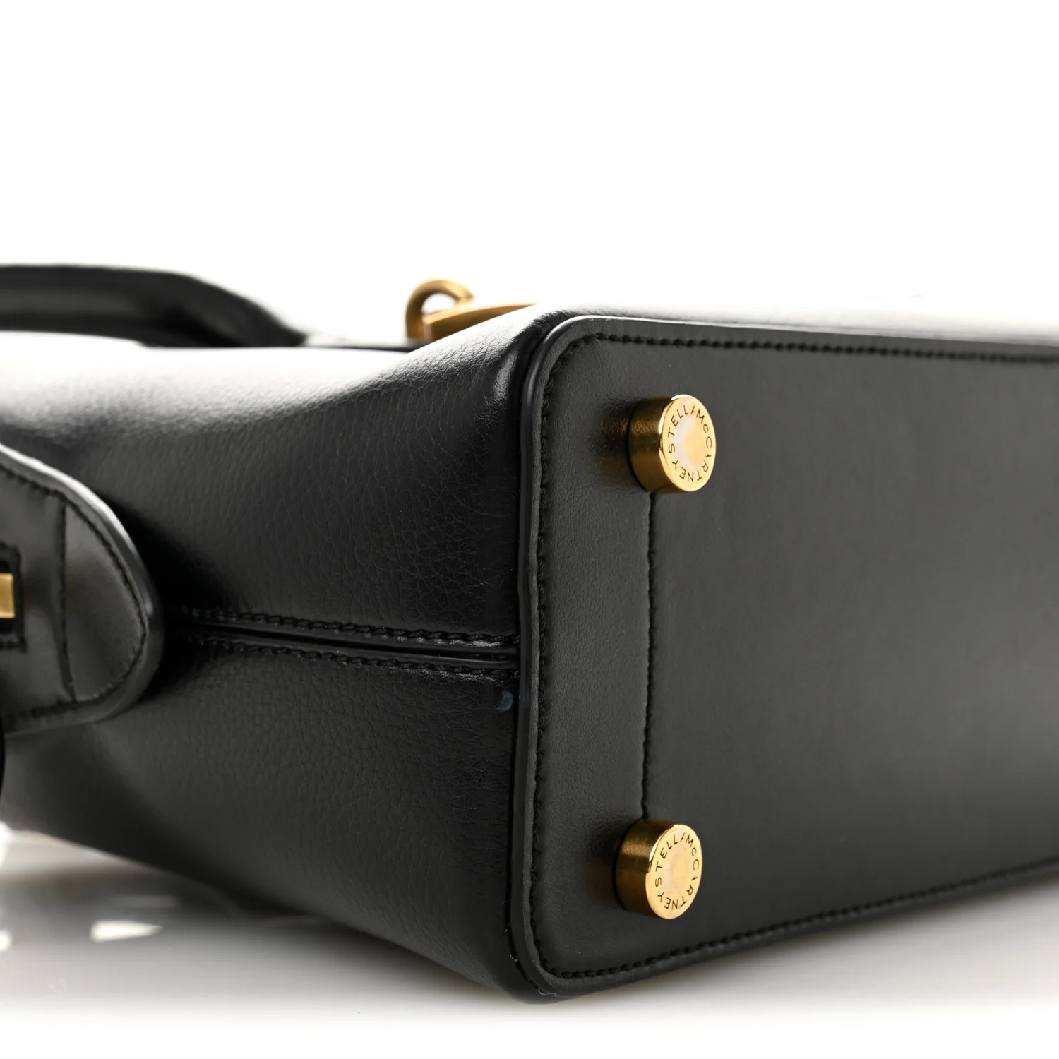 Eco Grainy Alter Mat Ryder Shoulder Bag Black - Image 8