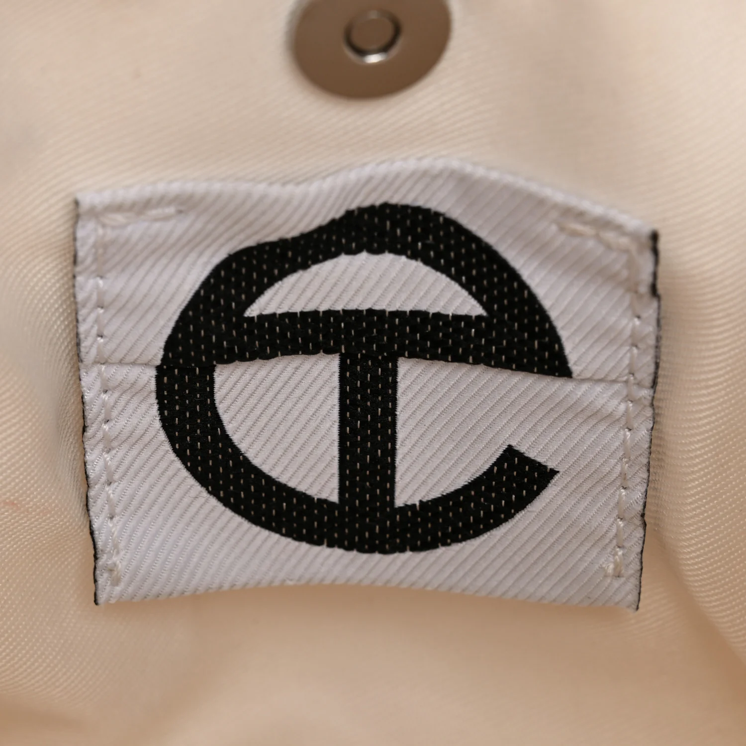Vegan Leather Small Shopping Bag White - Image 7