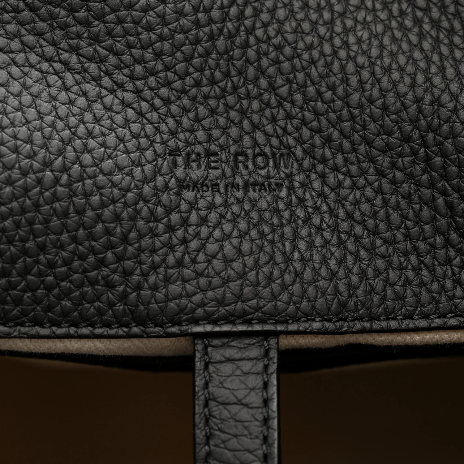 Grained Calfskin Soft Margaux 17 Black - Image 10