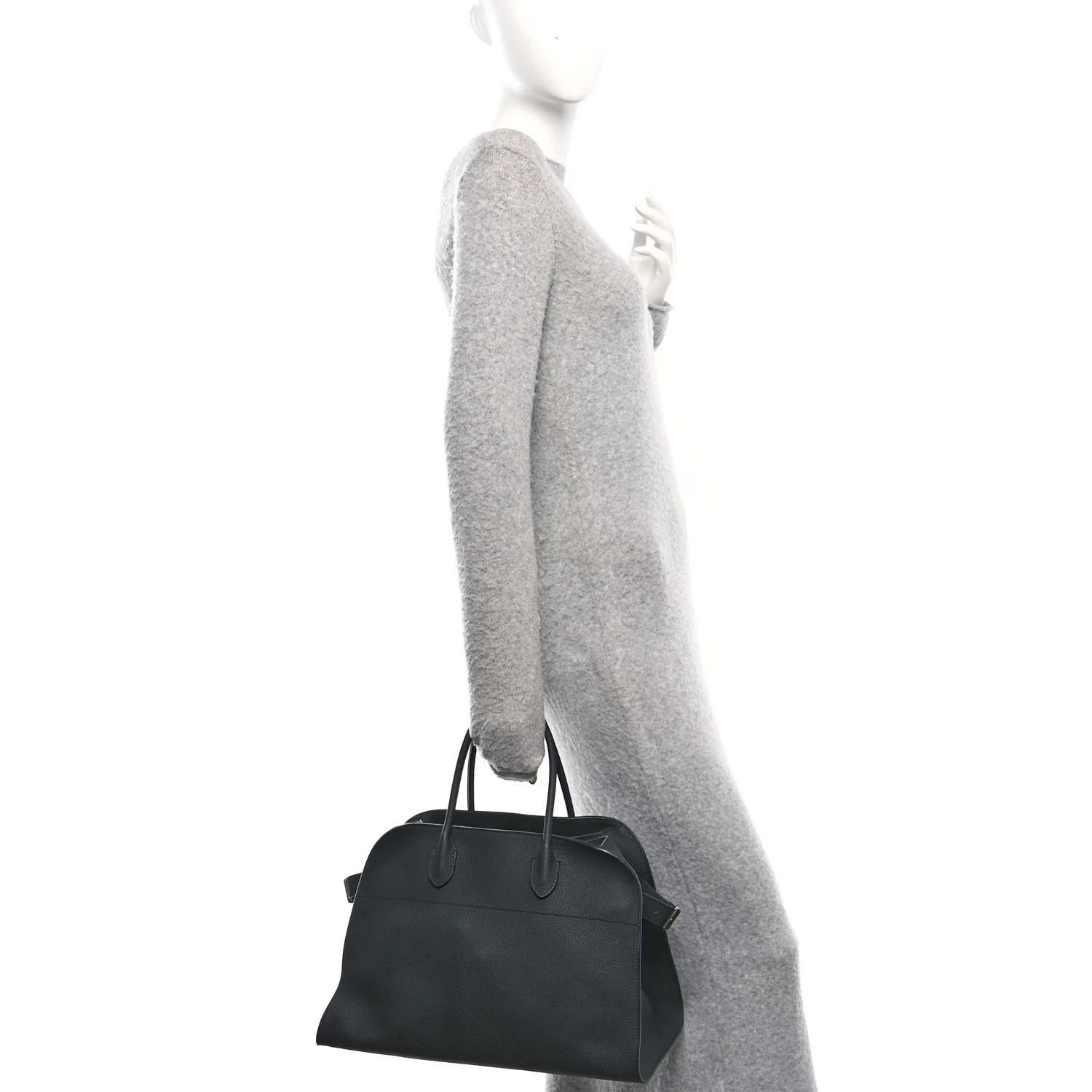 Matte Grained Calfskin Soft Margaux 15 Black - Image 2
