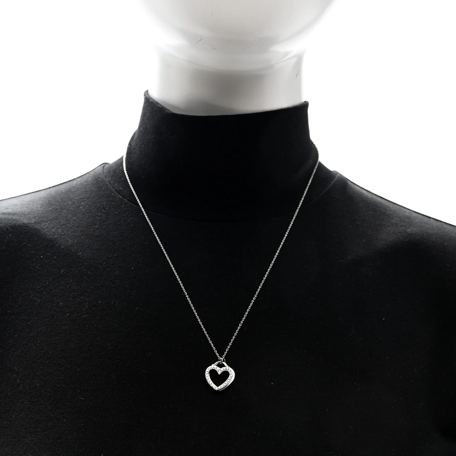18K White Gold Diamond Double Heart Pendant Necklace - Image 2