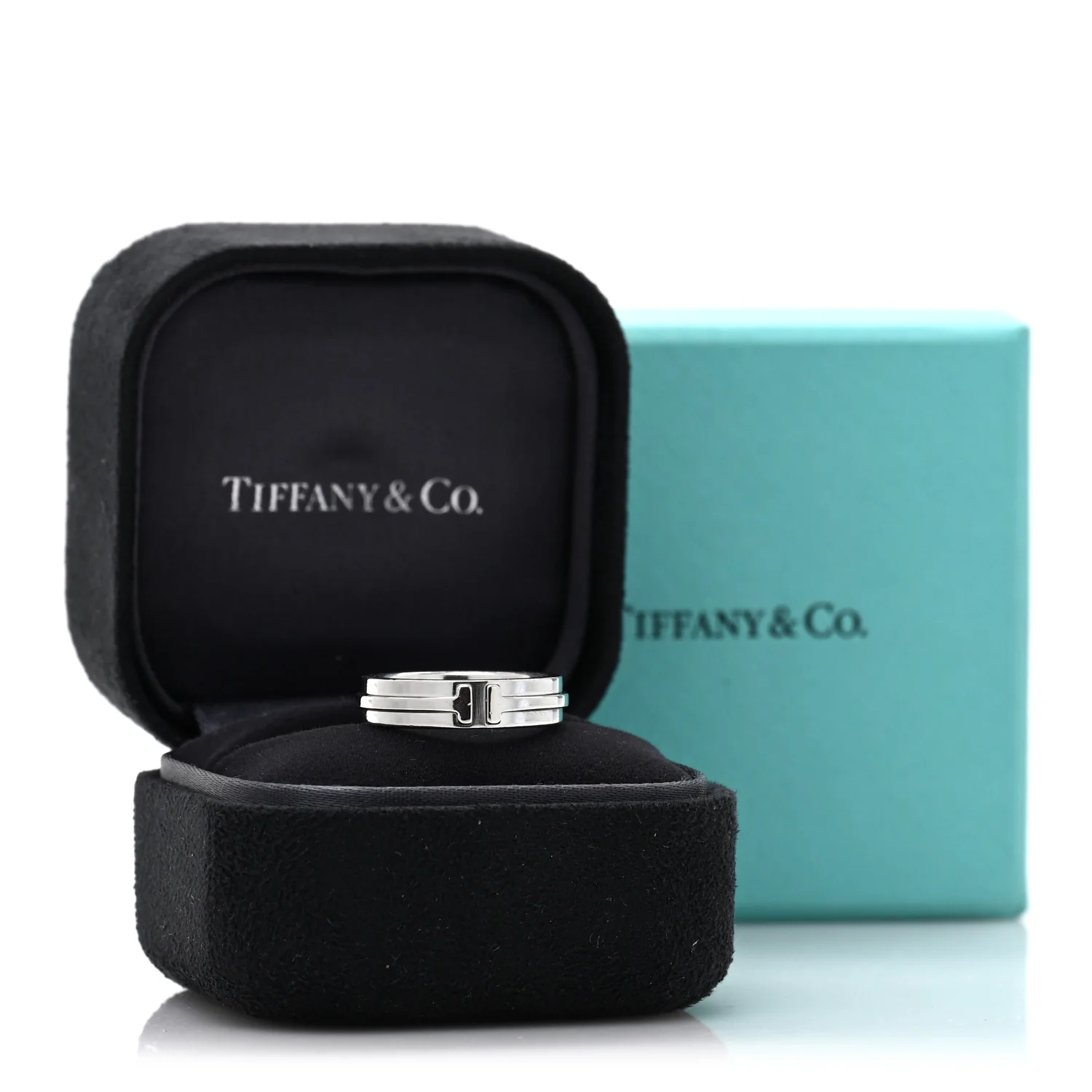 18K White Gold Narrow T Two Ring 46 3.75 - Image 5