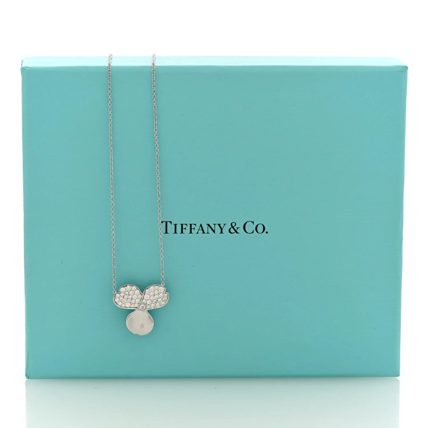 Platinum Diamond Paper Flowers Pendant Necklace - Image 9
