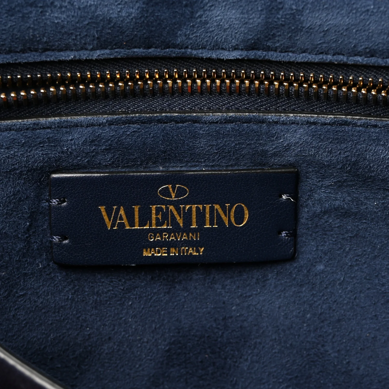 Cashmere Large Roman Stud Shoulder Bag Marine - Image 10