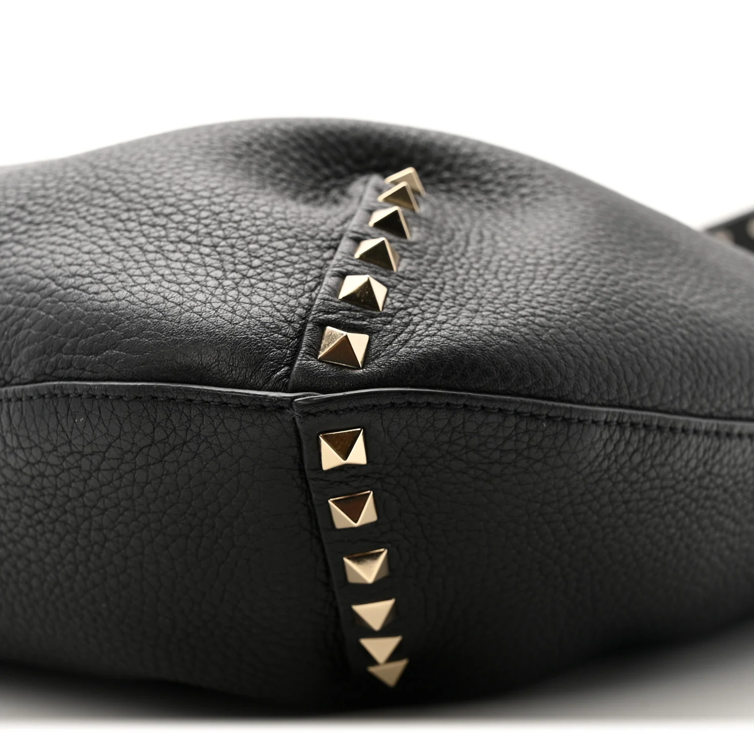 Grained Calfskin Large Rockstud Hobo Black - Image 9