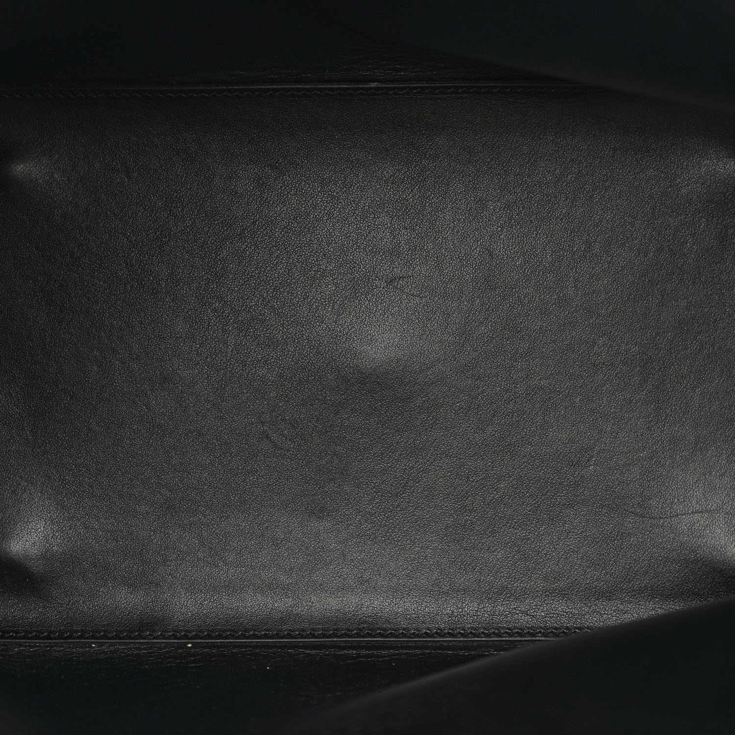 Grainy Calfskin VLogo Escape Hobo Bag Black - Image 6