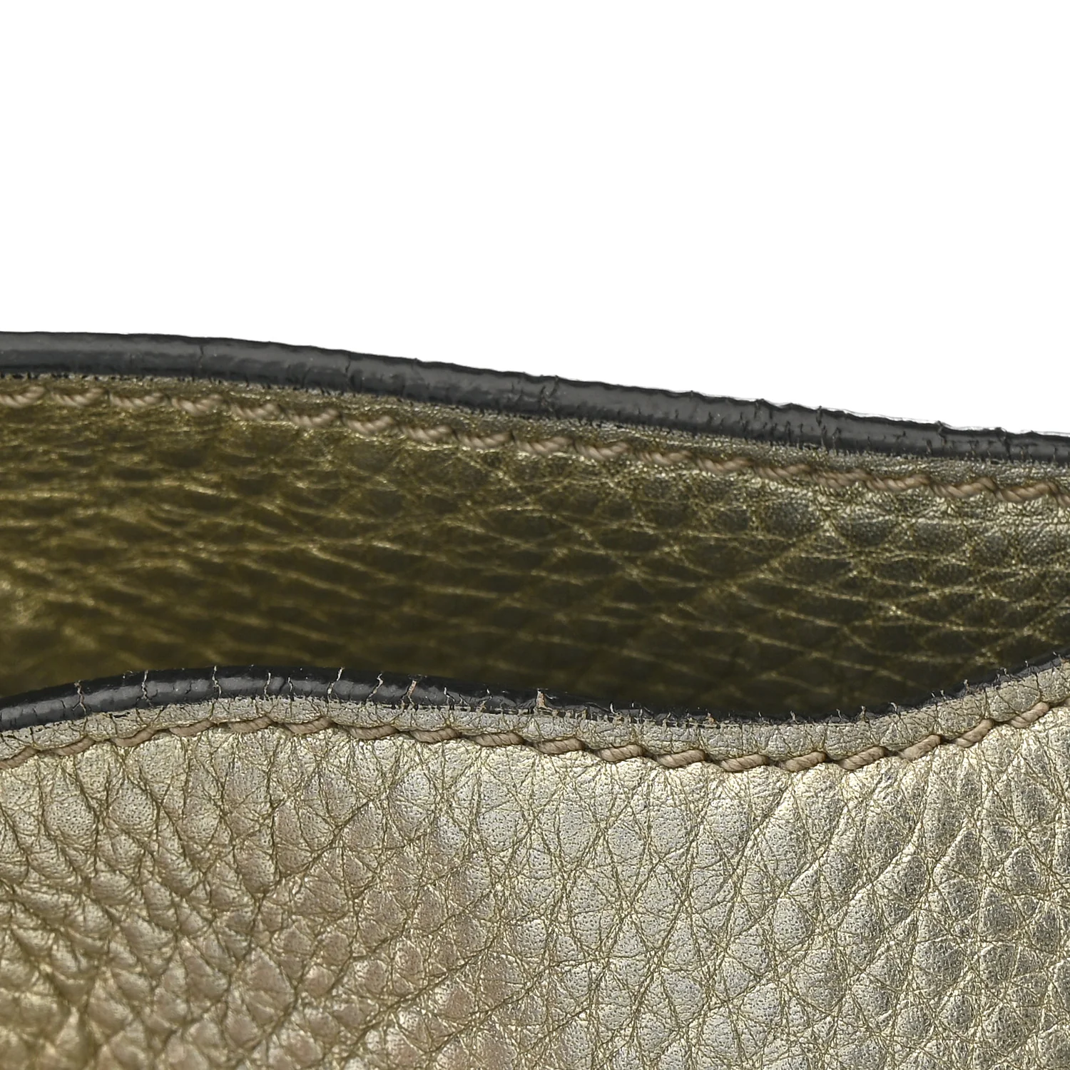 Metallic Pebbled Calfskin Small Rockstud Flip-Lock Messenger Bag Platino - Image 16