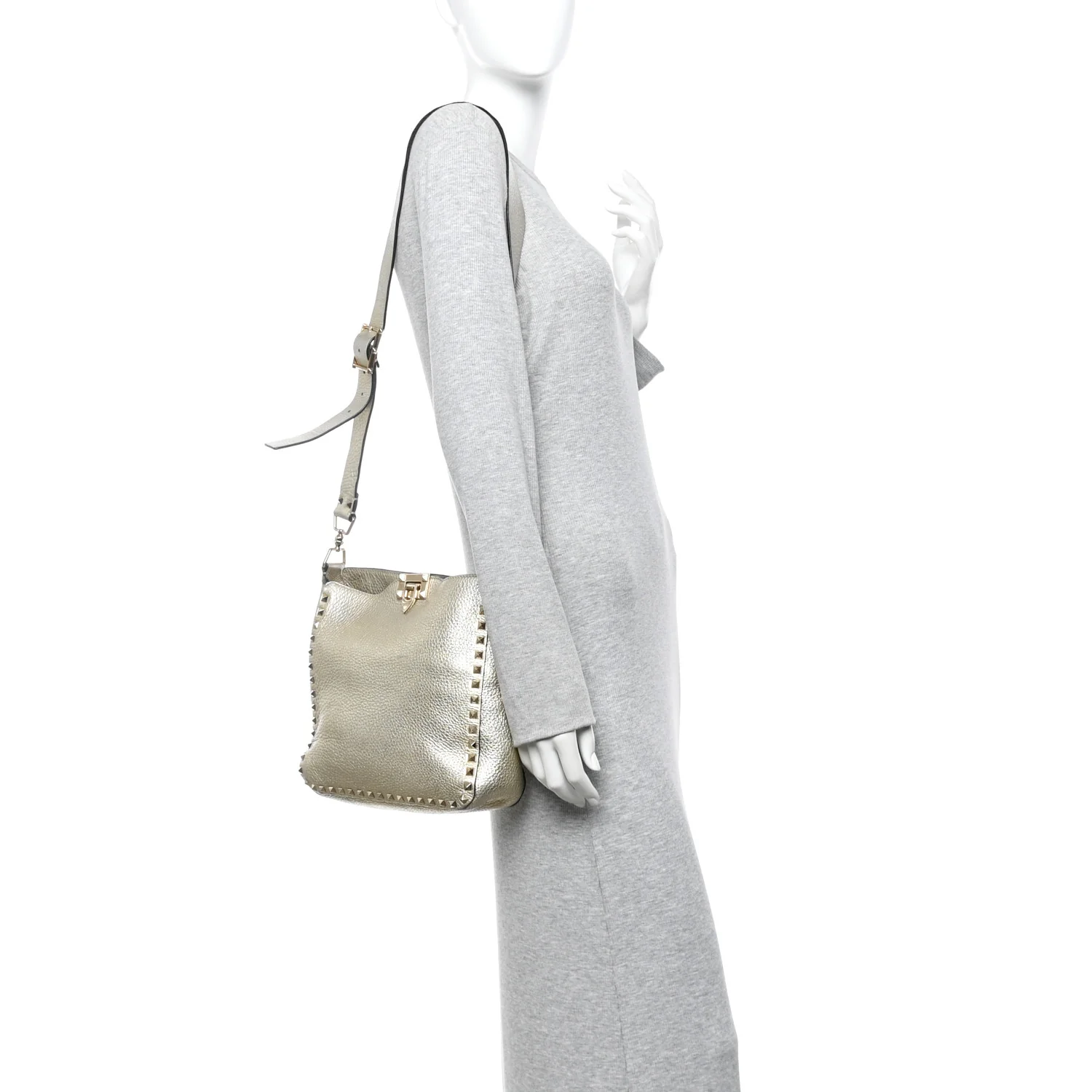 Metallic Pebbled Calfskin Small Rockstud Flip-Lock Messenger Bag Platino - Image 2