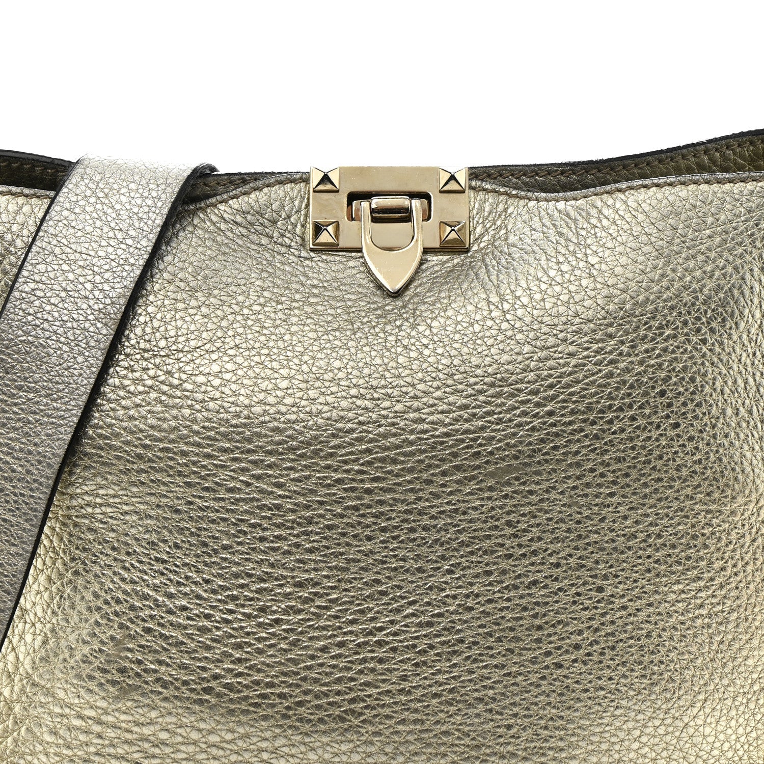 Metallic Pebbled Calfskin Small Rockstud Flip-Lock Messenger Bag Platino - Image 8