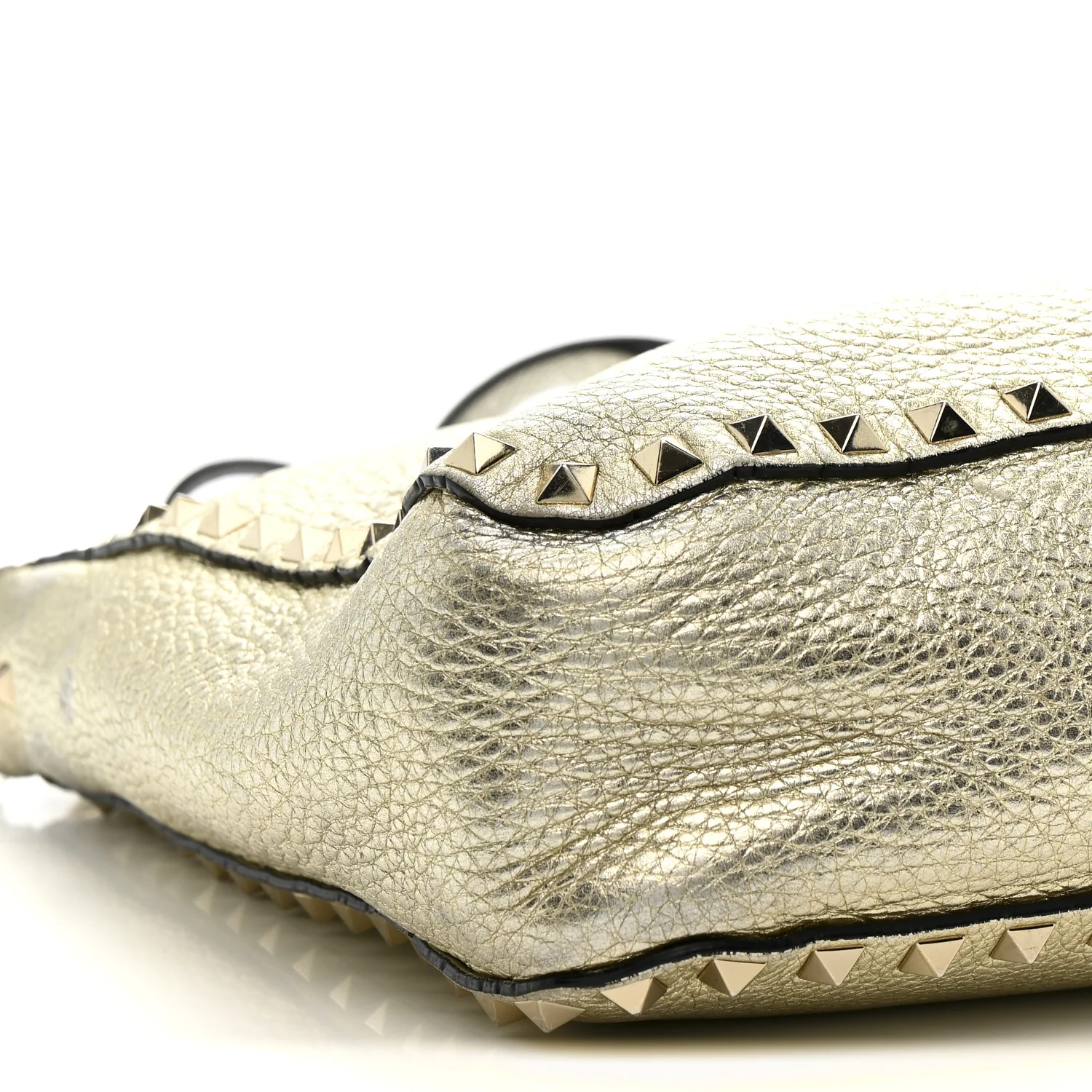 Metallic Pebbled Calfskin Small Rockstud Flip-Lock Messenger Bag Platino - Image 9