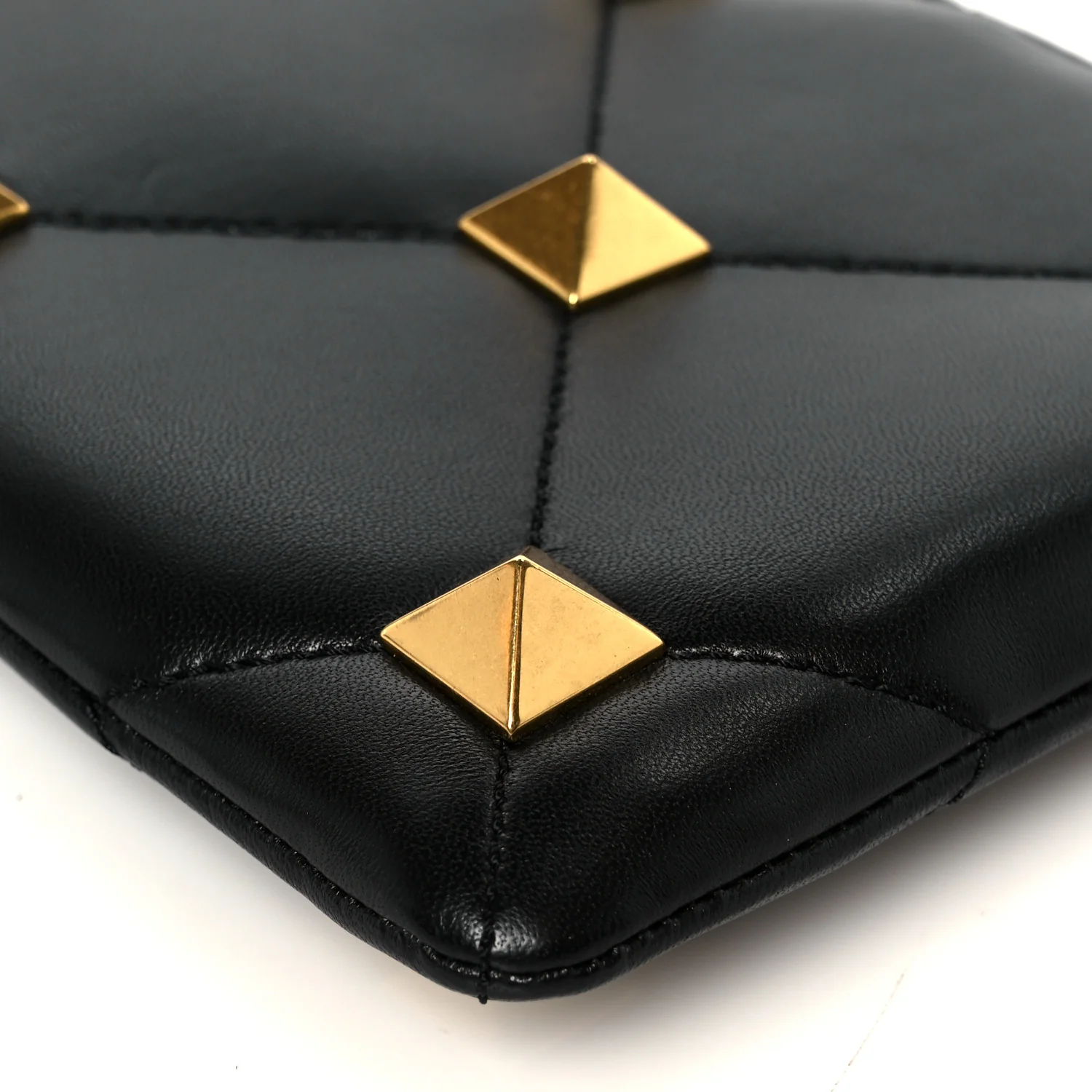 Nappa Quilted Roman Stud Zip Pouch Black - Image 9