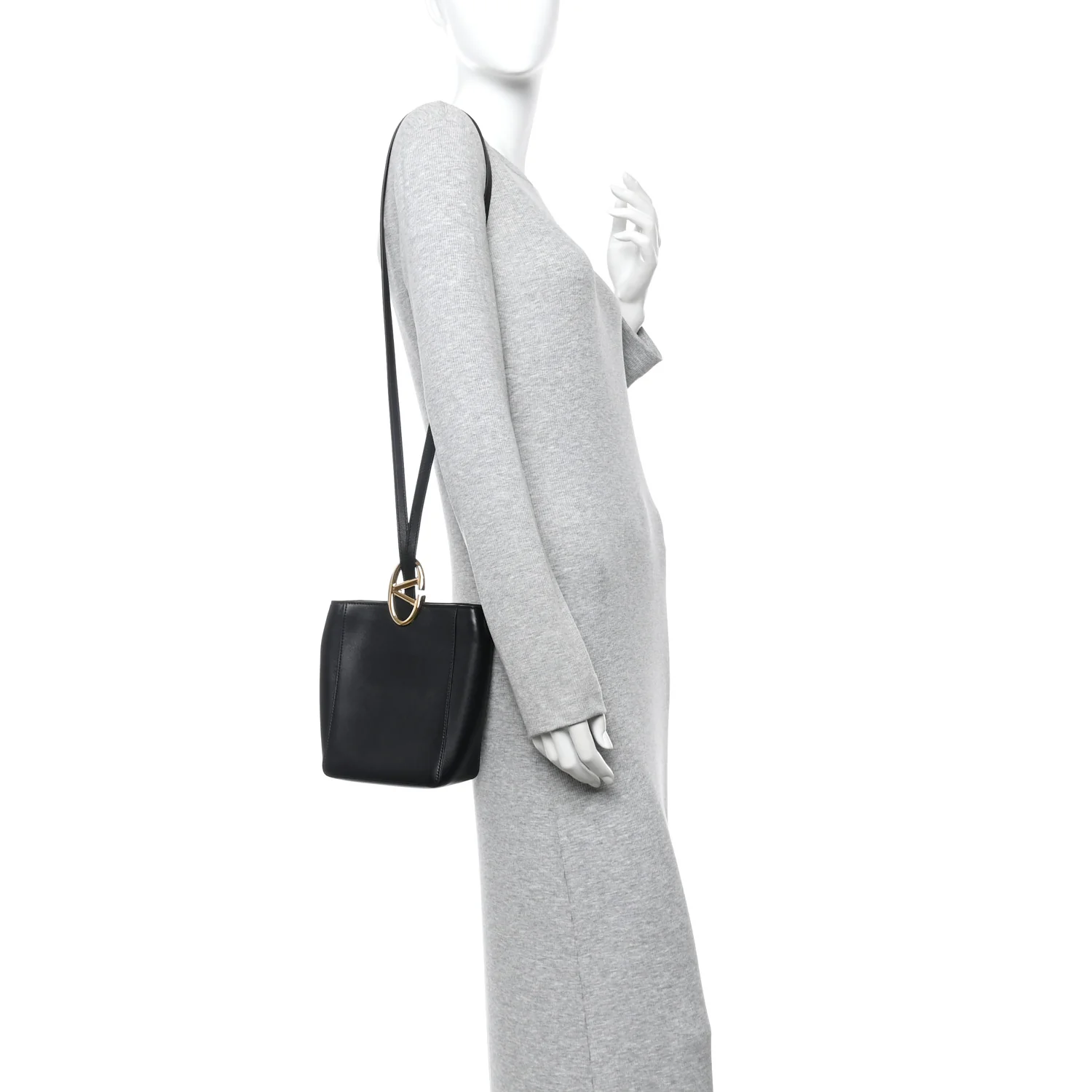 Nappa VLogo Bold Bucket Bag Black - Image 3