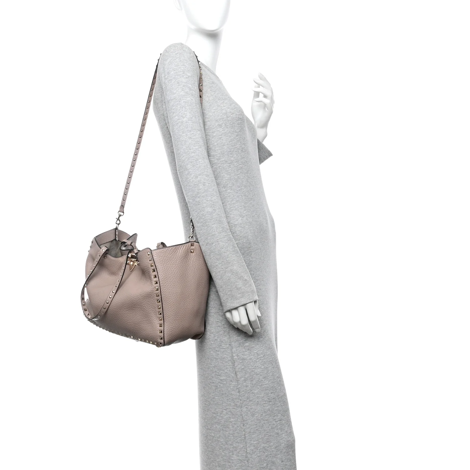 Pebbled Calfskin Medium Rockstud Tote Poudre - Image 2