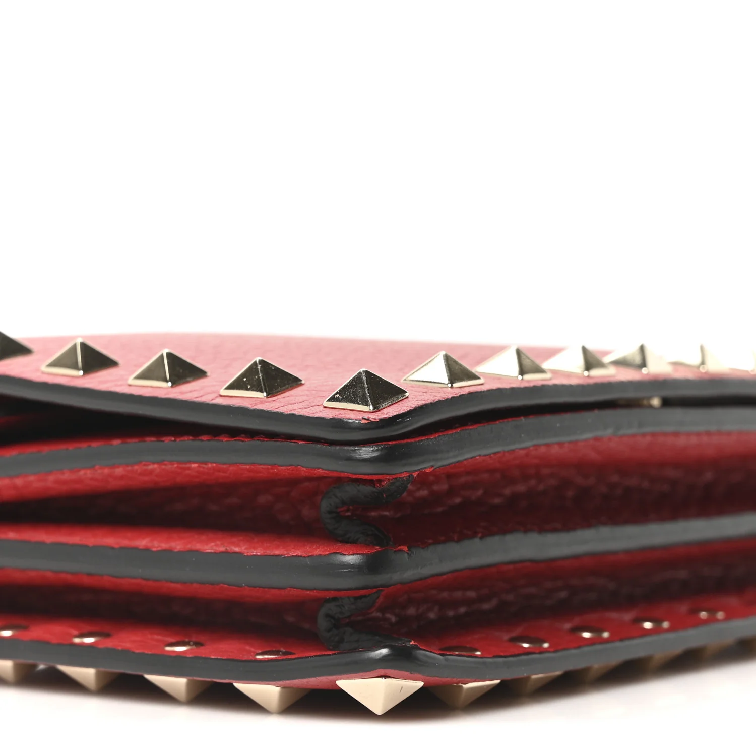 Pebbled Calfskin Rockstud Wallet on Chain Rouge Pur - Image 9