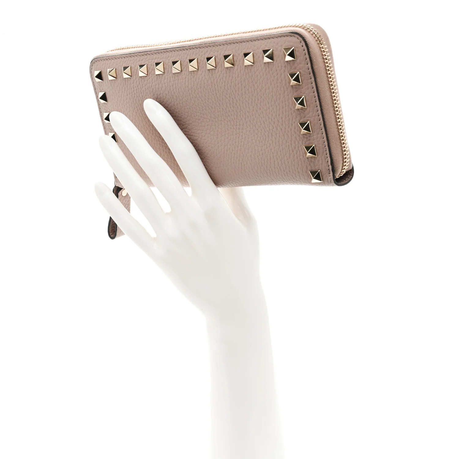 Pebbled Calfskin Rockstud Zip Around Wallet Poudre - Image 2