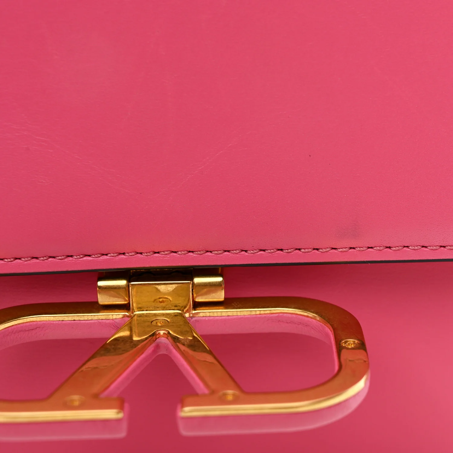 Smooth Calfskin Small VSling Shoulder Bag Pink - Image 18